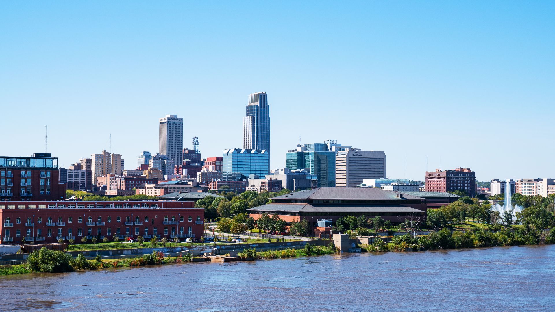 File:City of Omaha, Nebraska Skyline on the Missouri River (30899969517).jpg