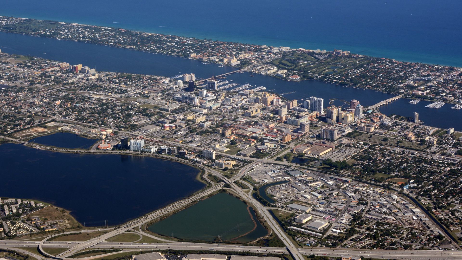 File:Palm Beach Florida photo by D Ramey Logan.jpg