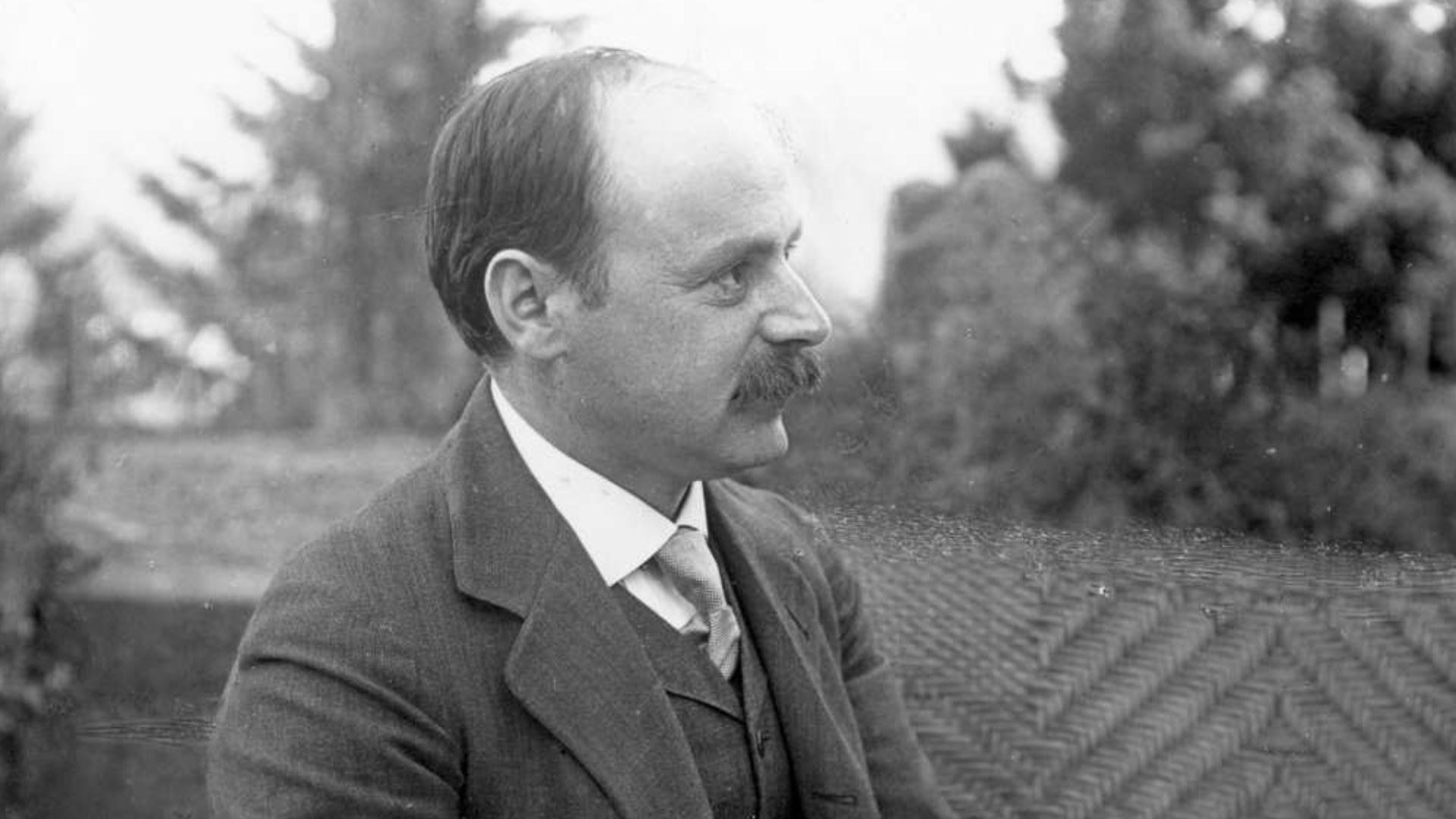 File:Karl Schwarzschild.png