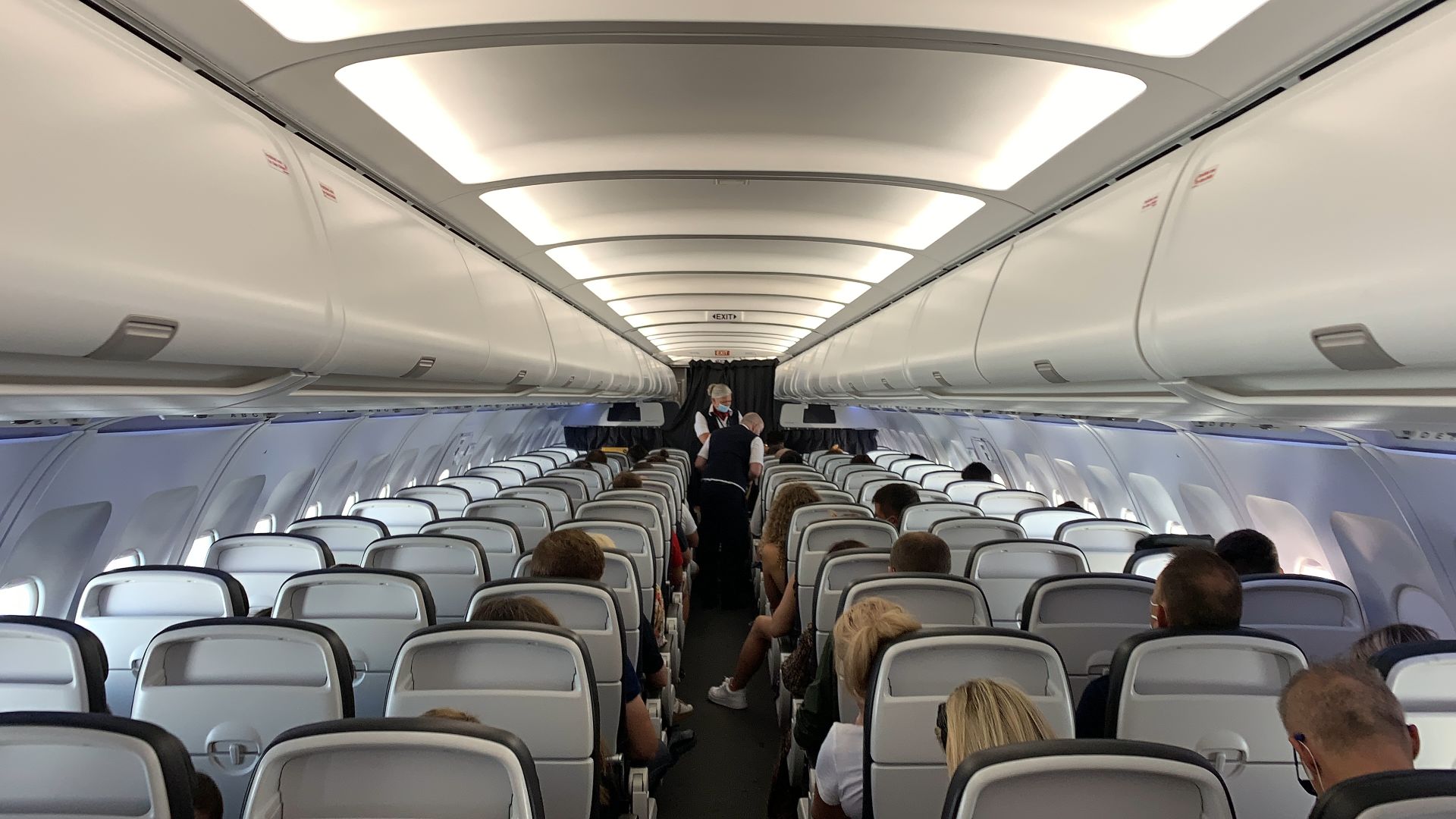 File:British Airways Airbus A319-131 Euro Traveller Cabin.jpg