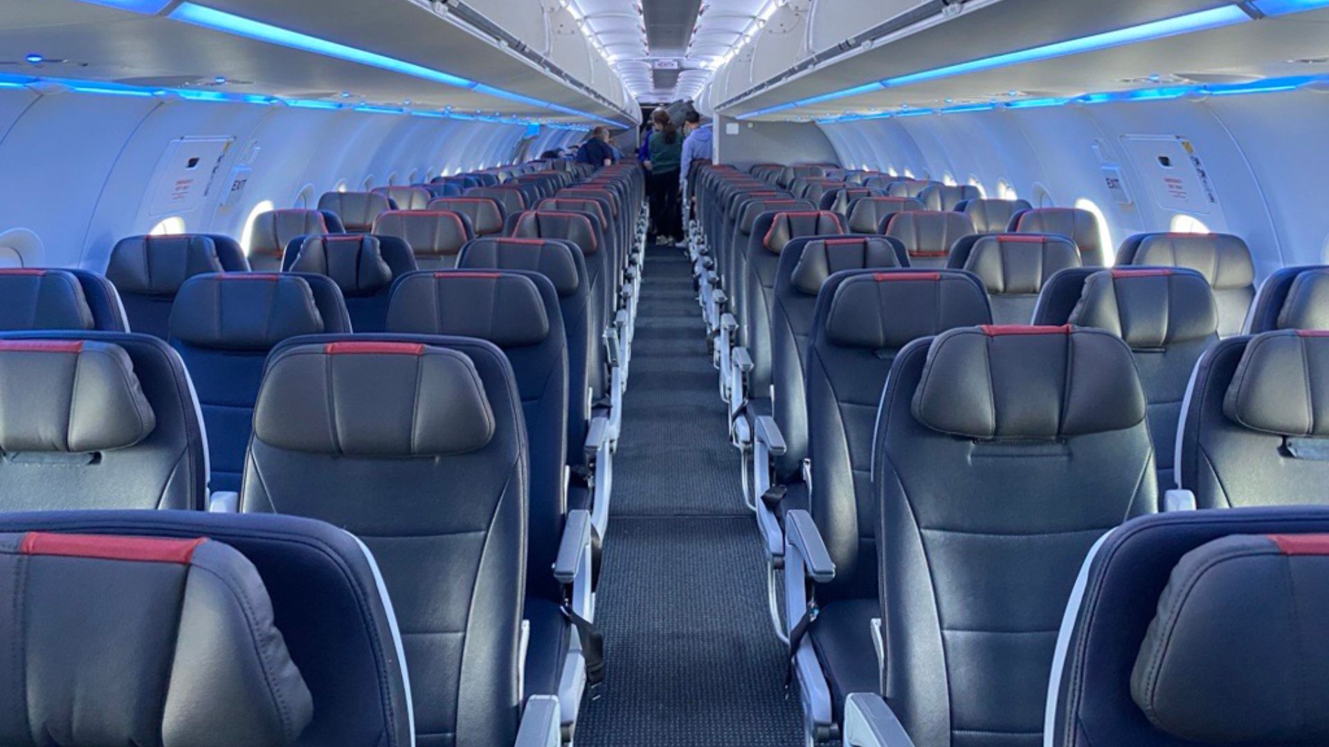 File:American Airlines Airbus A321neo economy cabin.jpg