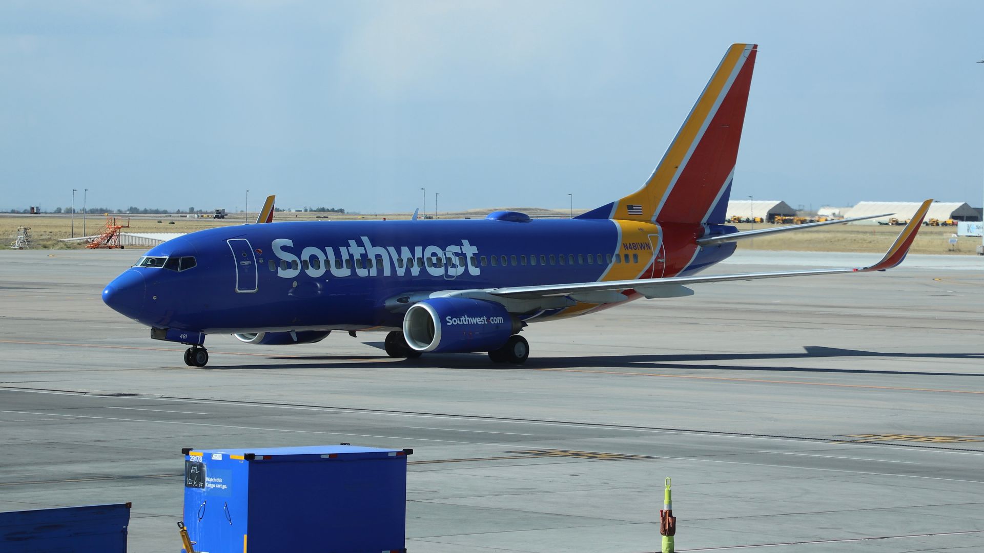 File:Southwest Airlines 737 N48IWN Denver International Airport.jpg