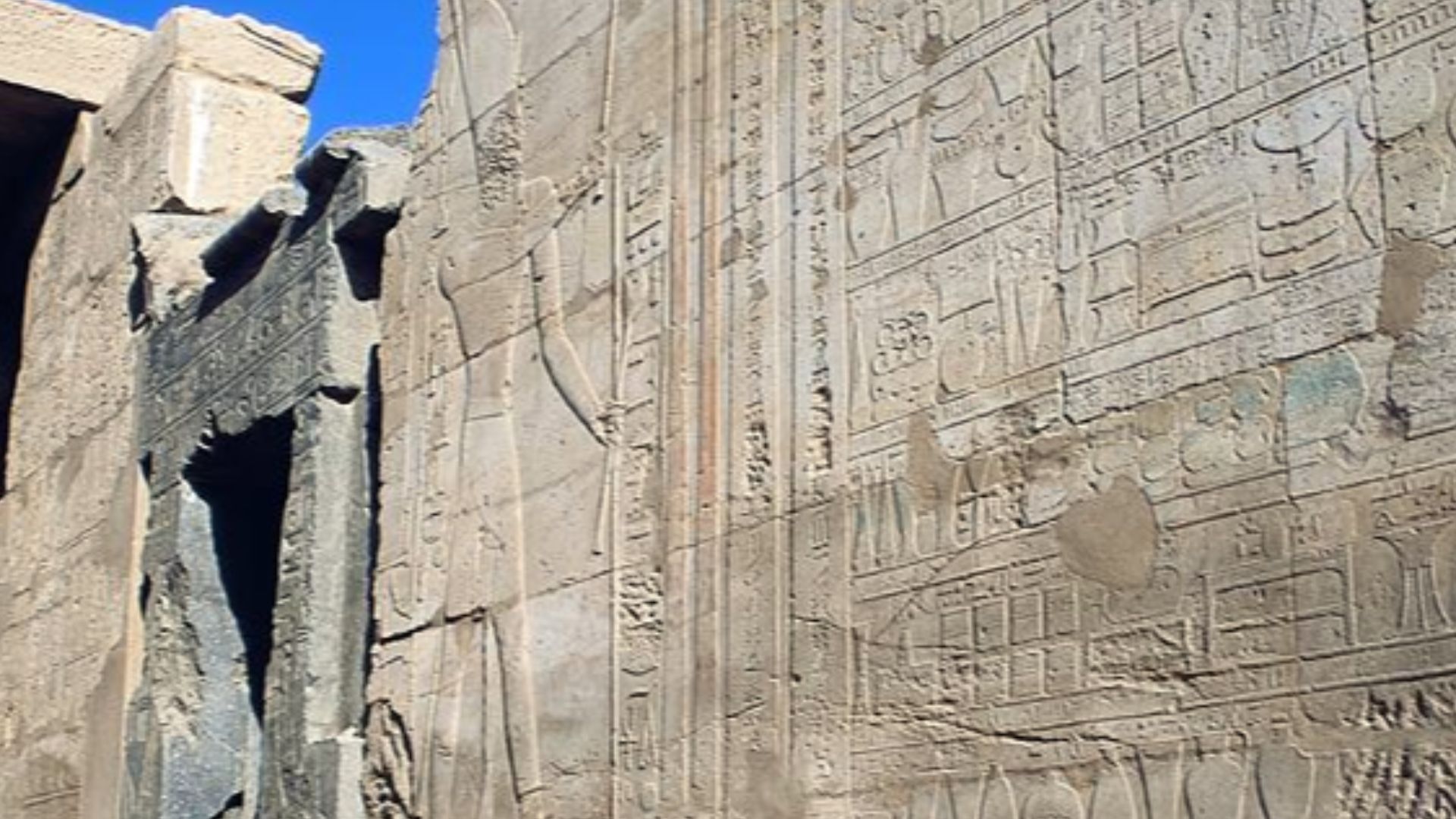 File:ThutmosesIII-AnnalsOfThutmosesIII-Karnak.png