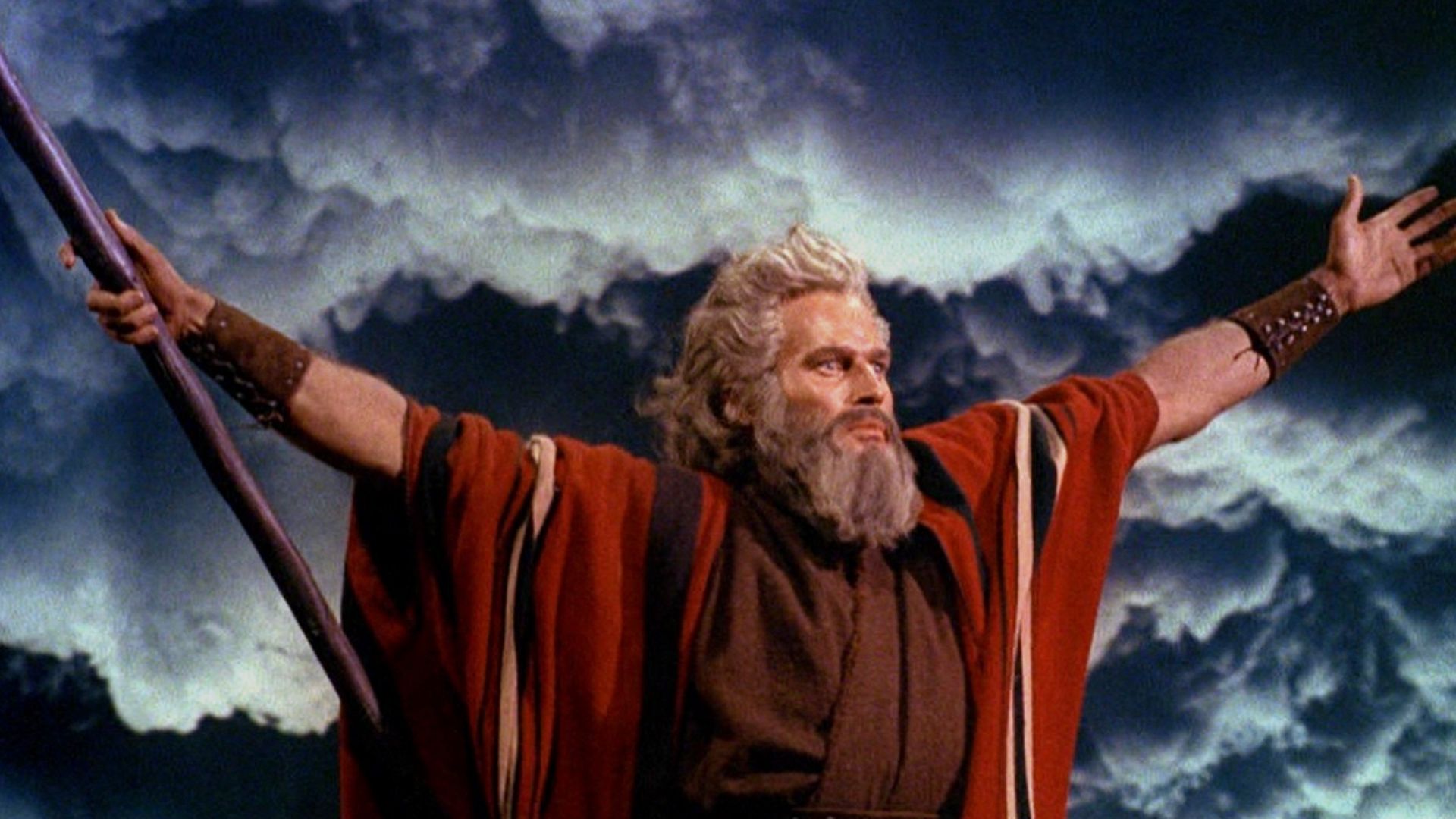 File:Charlton Heston in The Ten Commandments film trailer.jpg