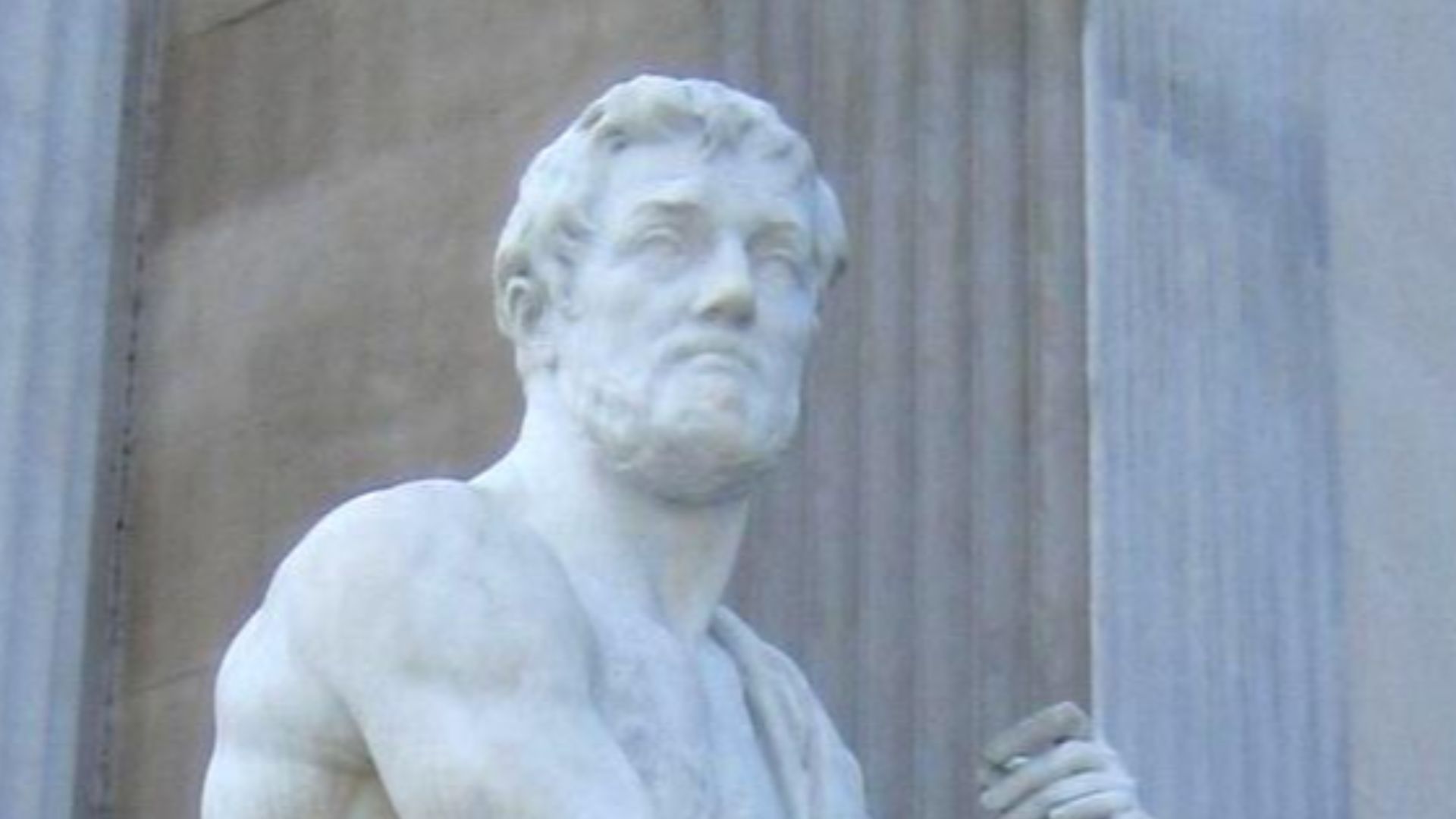 File:Wien-Parlament-Tacitus 2.jpg