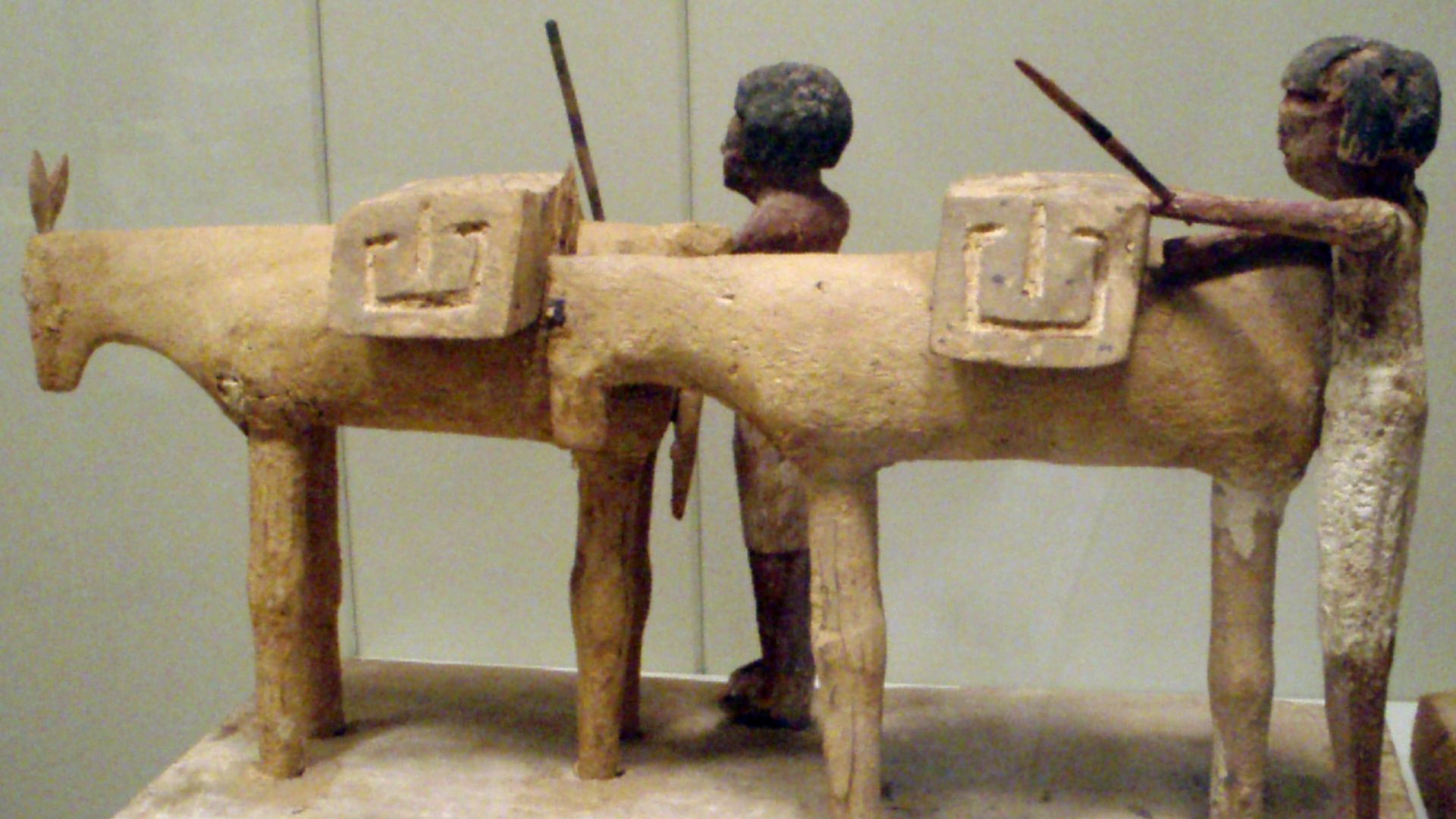 File:AncientEgyptianFigurines-DraftAnimals-ROM.png