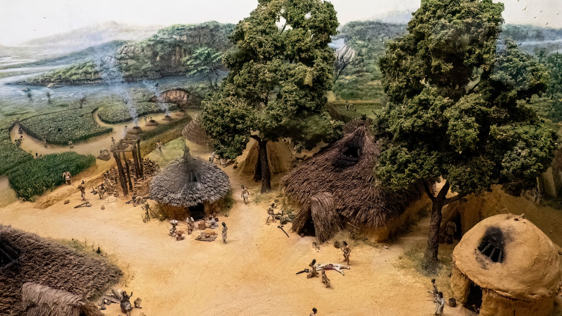 File:Model of Middle Neolithic (5000-3000 BCE) settlement in the Yellow River Valley in northern China.jpg