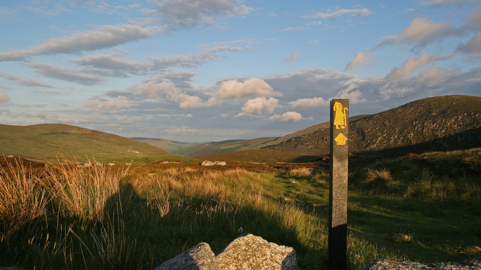 File:Wicklow Way.jpg