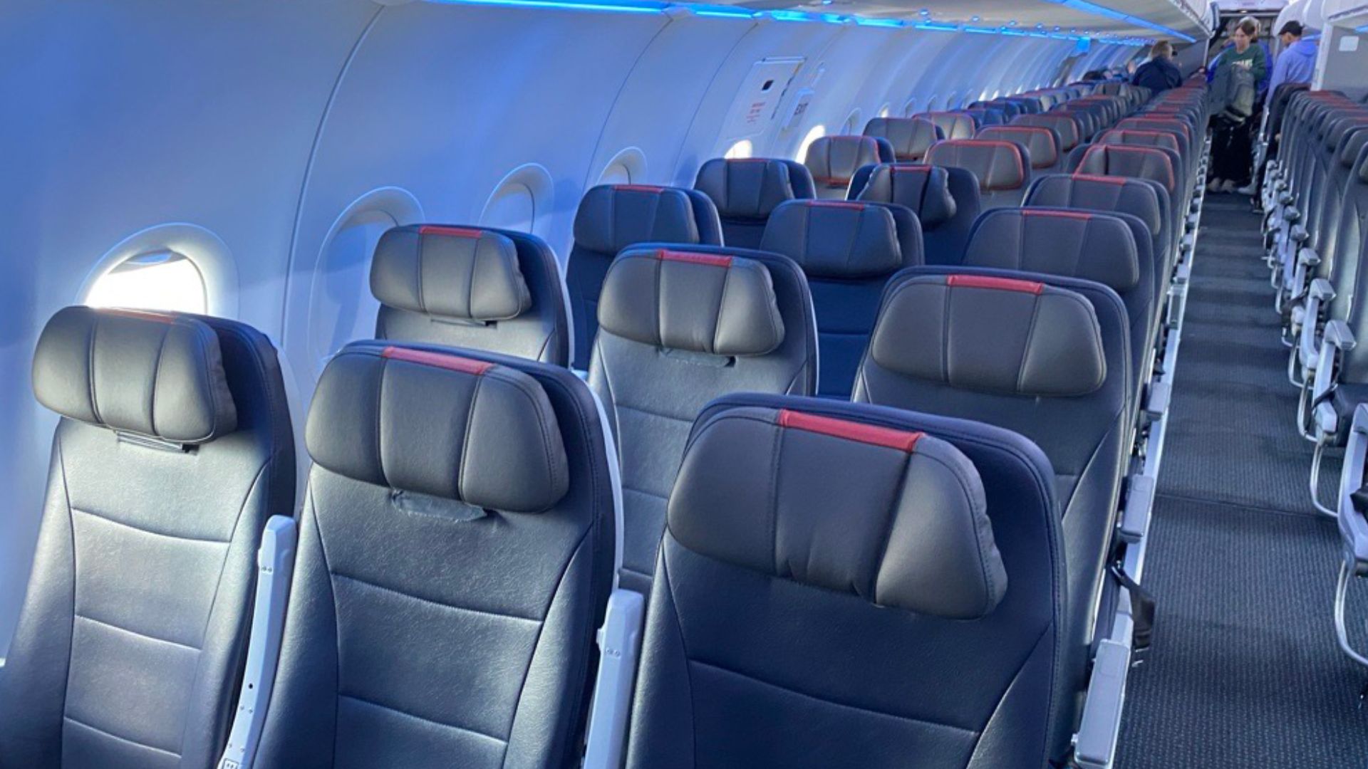File:American Airlines Airbus A321neo economy cabin 2.jpg