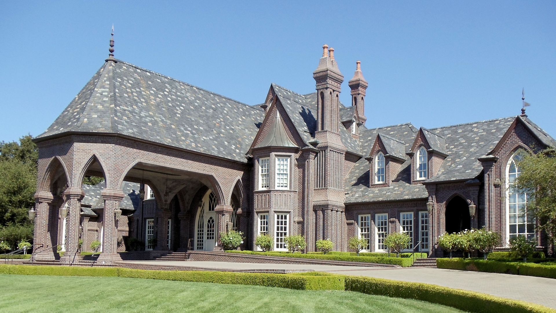 File:Ledson Winery and Vineyards, Santa Rosa, California, USA (6182933401).jpg