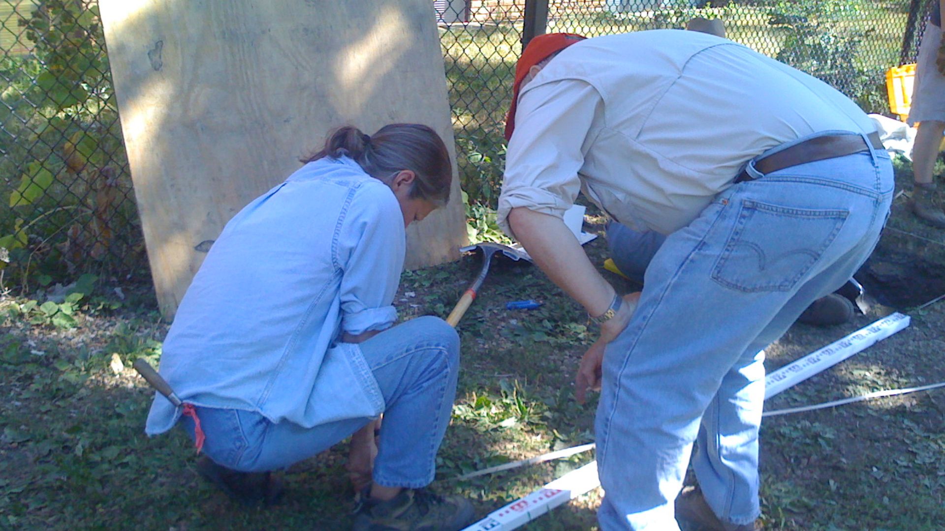 File:Site 5-Planning for a new site pit Elliot Park Neighborhood Archaeology Site 2008.jpg