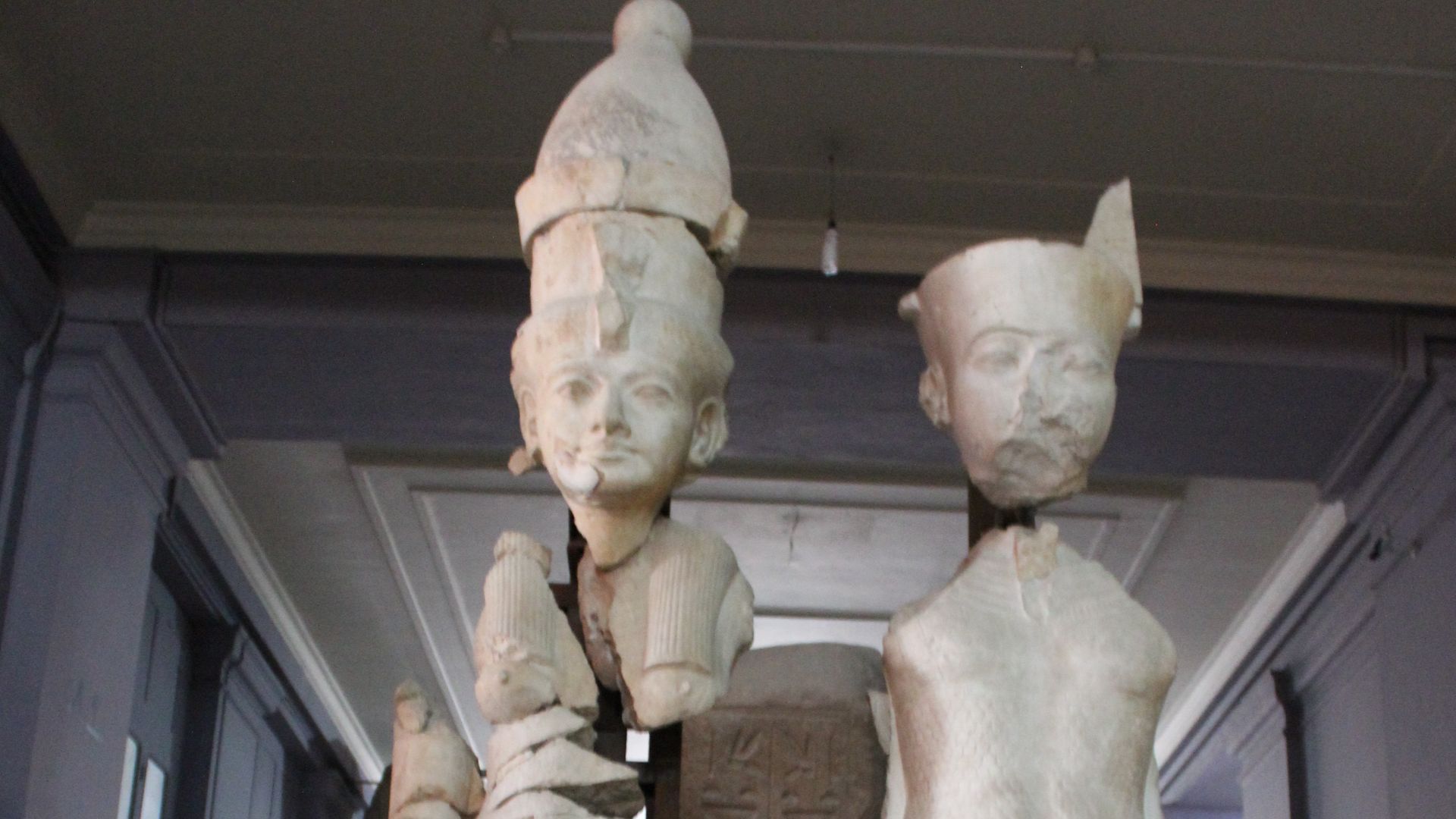 File:Monumental Dyad representing Amun and Mut from Karnak00 (2).jpg