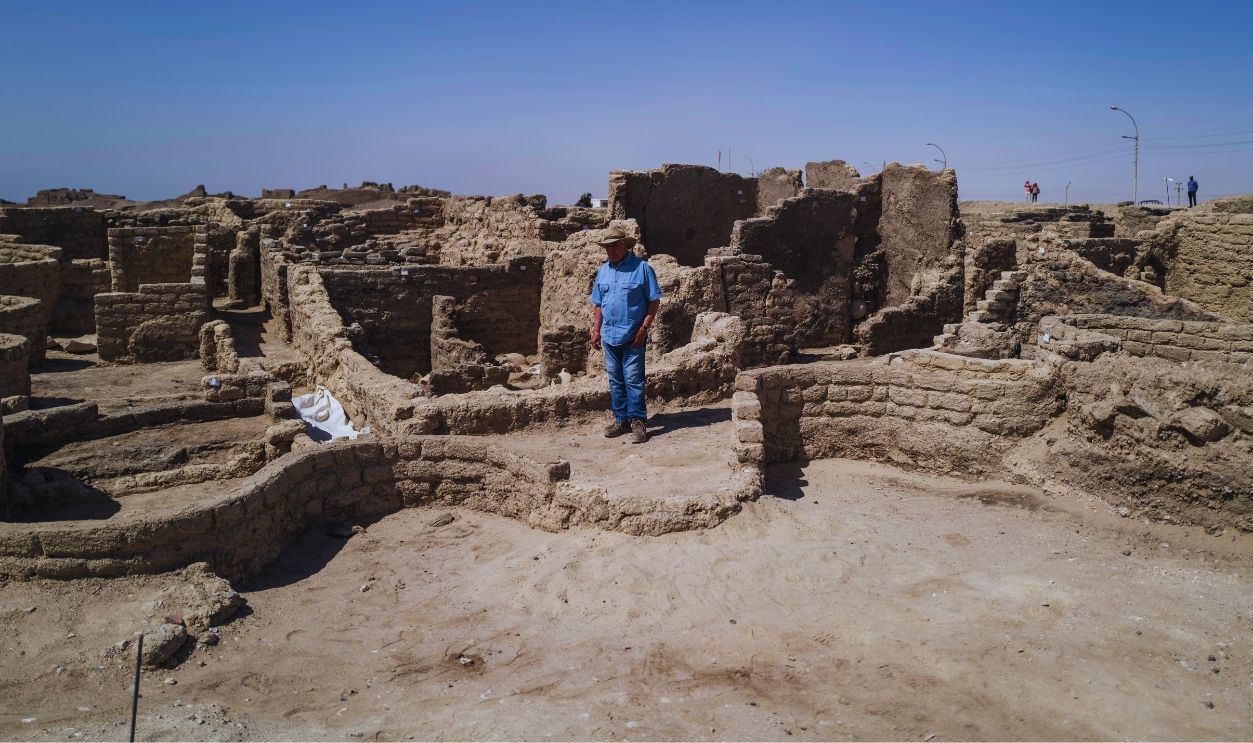 Gettyimages - 1232215482, Egyptian Archaeologists Discover 3000 Year-Old Lost City 