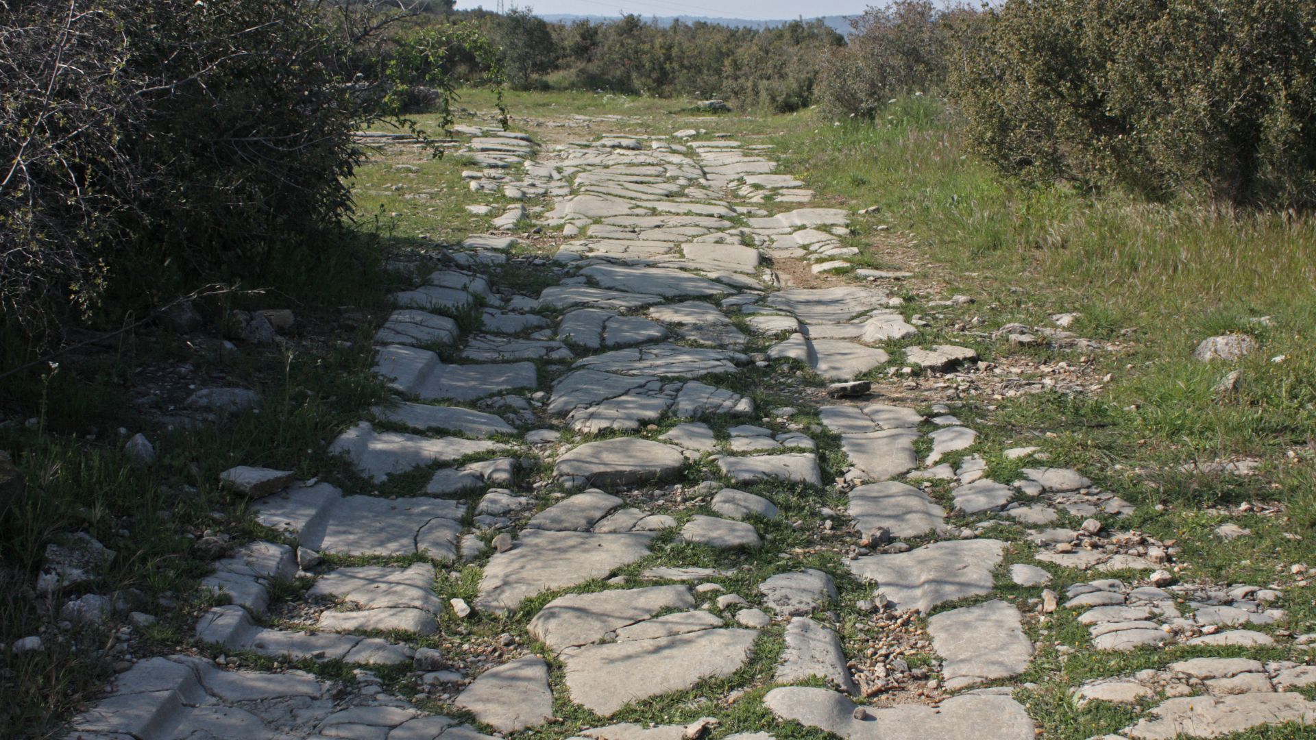 File:Ambrussum - Via Domitia (02).jpg