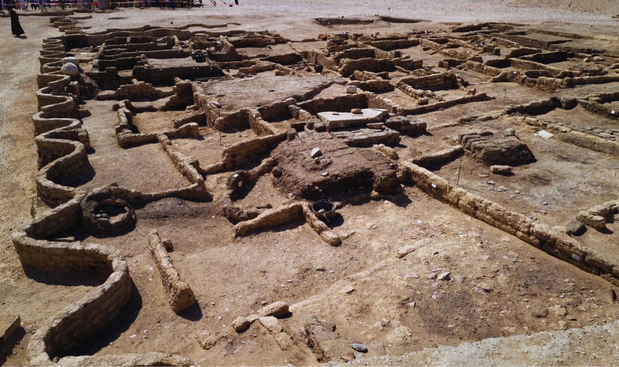 Gettyimages - 1232215518, Egyptian Archaeologists Discover 3000 Year-Old Lost City