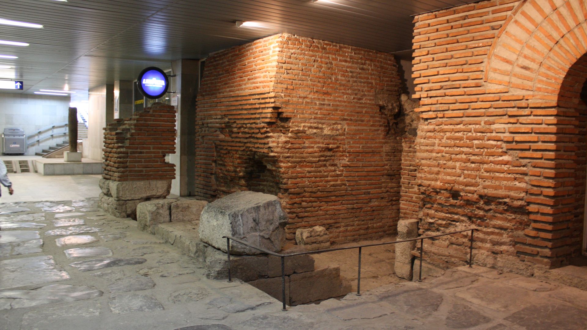 File:Festung Serdica Sofia 20090405 008.JPG