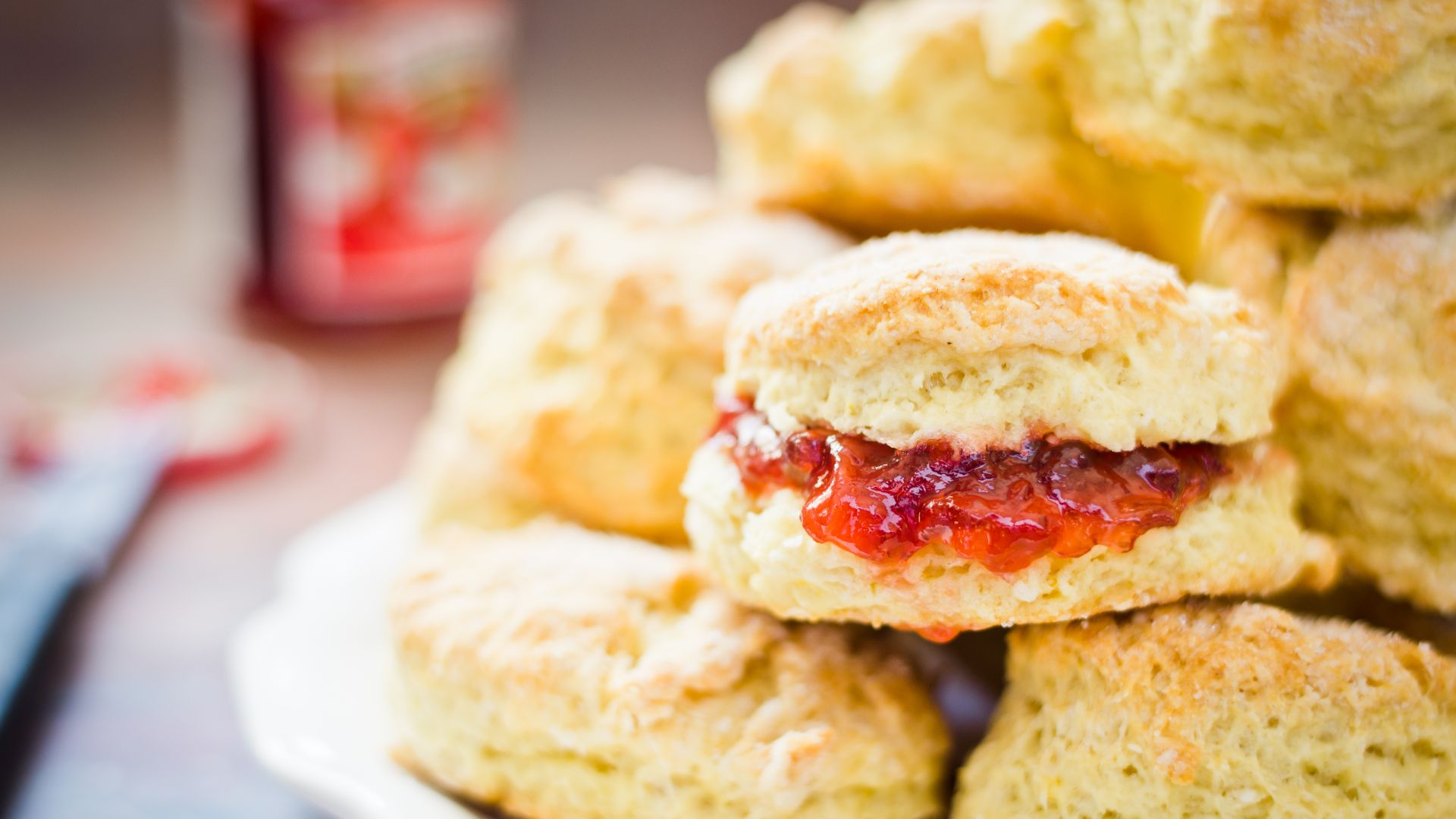 File:Lemon Scones (6849625315).jpg