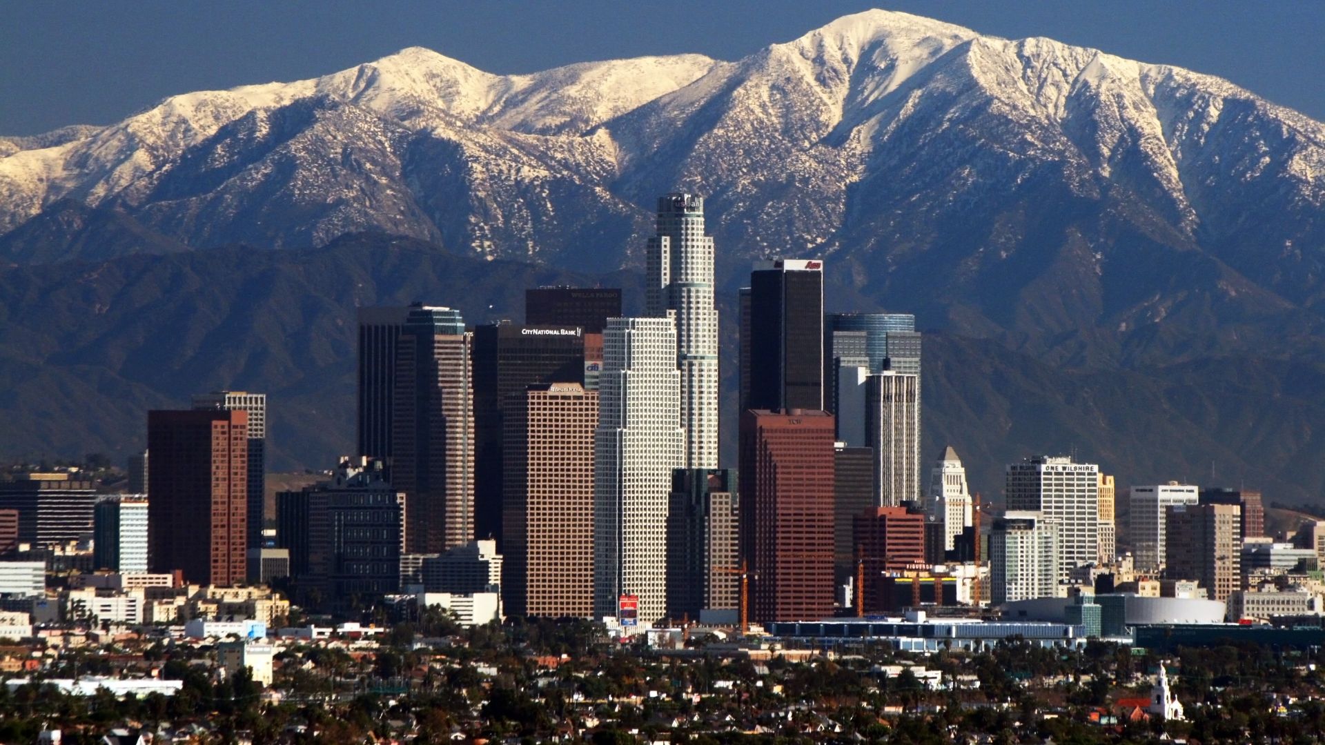 File:LA Skyline Mountains2.jpg
