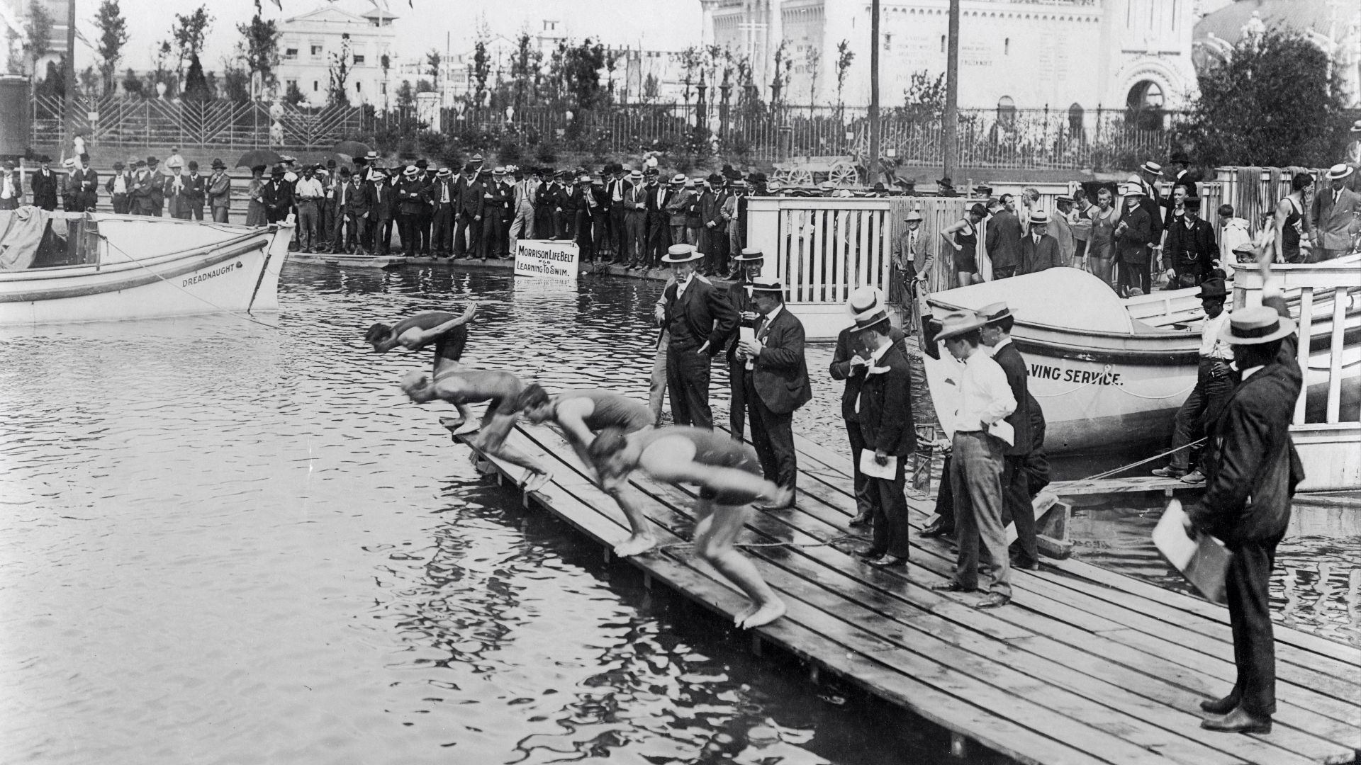 File:Start of the 440 yard championship swimming event at the 1904 Olympics.jpg