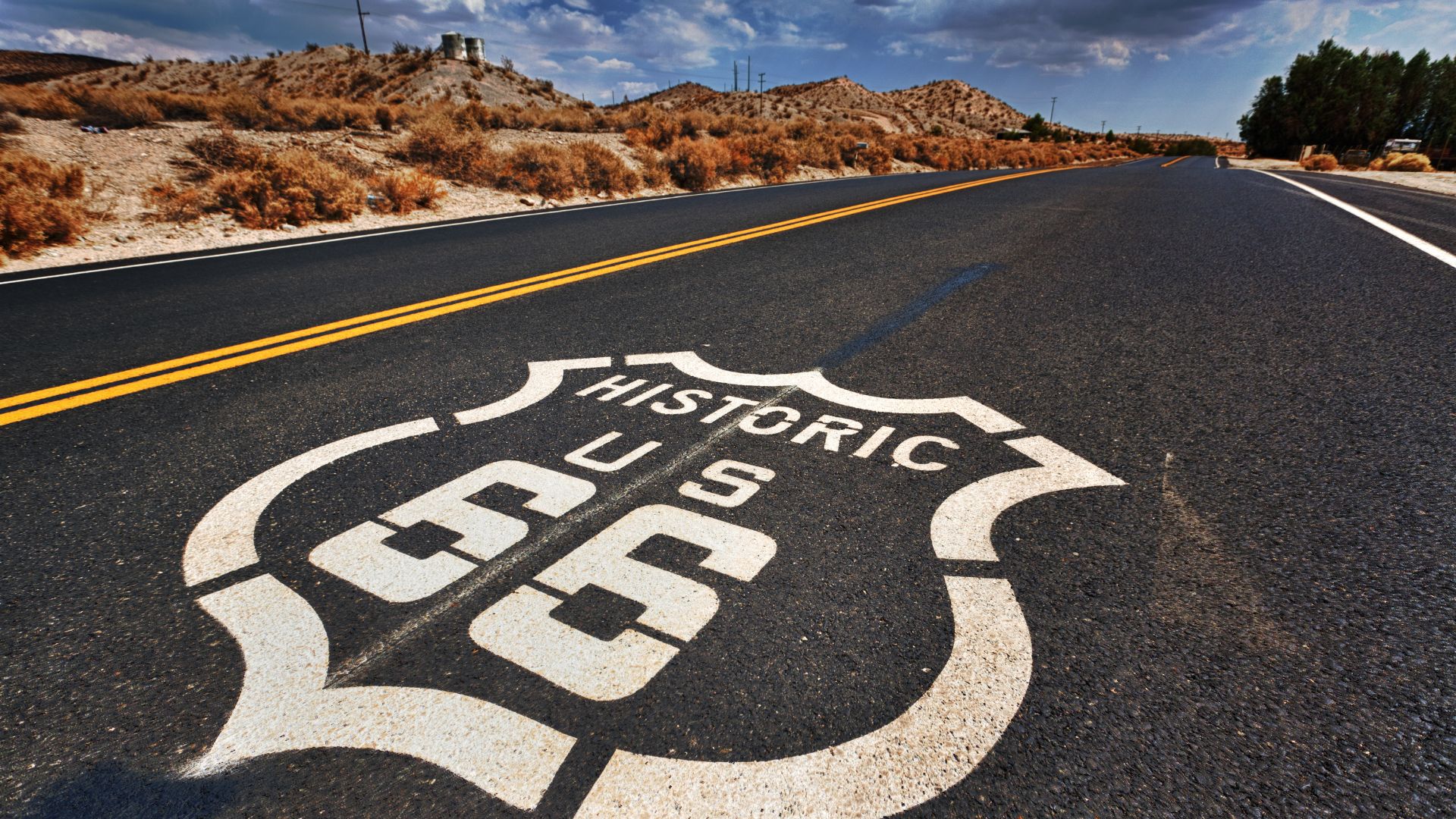 File:Historic Route 66.jpg