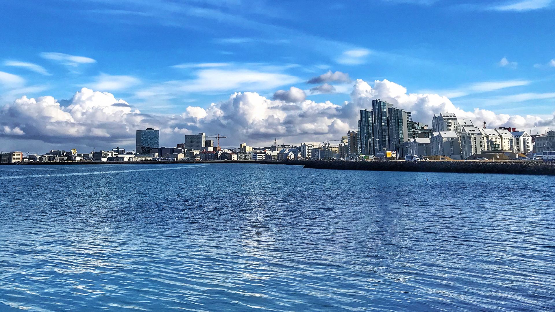 File:Reykjavík Iceland (40302426115).jpg