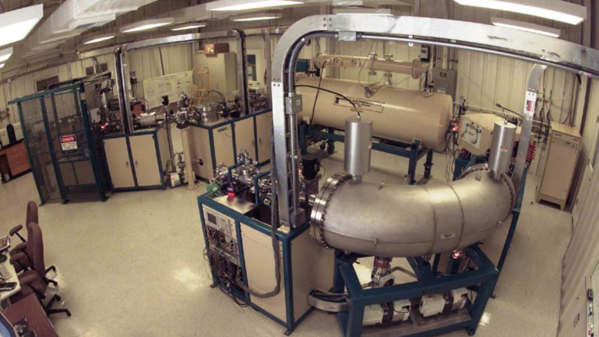 File:1 MV accelerator mass spectrometer.jpg