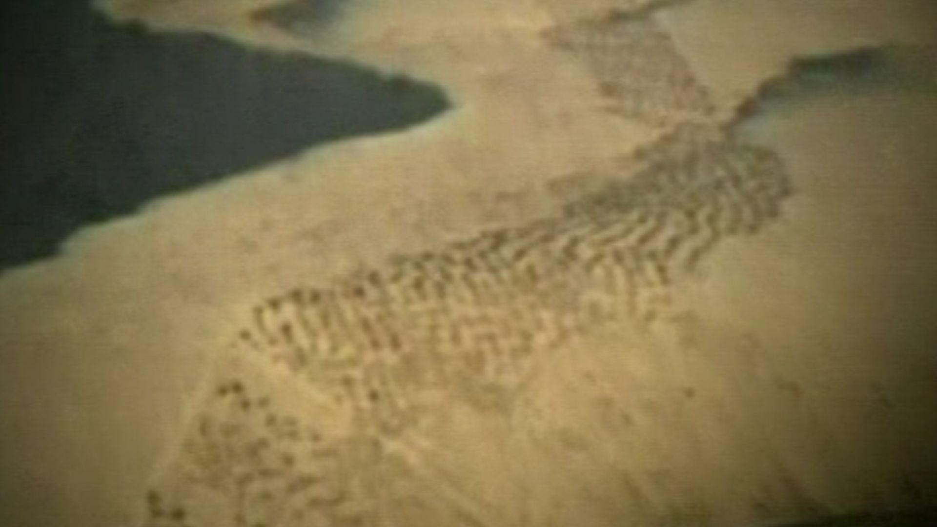 File:Faixa de Buracos - Linhas de Nazca - Peru - Band of Holes - 6 - panoramio.jpg