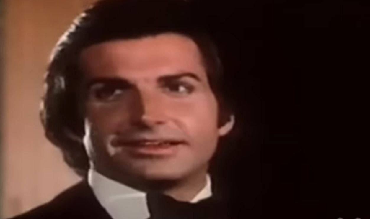 Screenshot from Medusa, Paramount Pictures (1973)