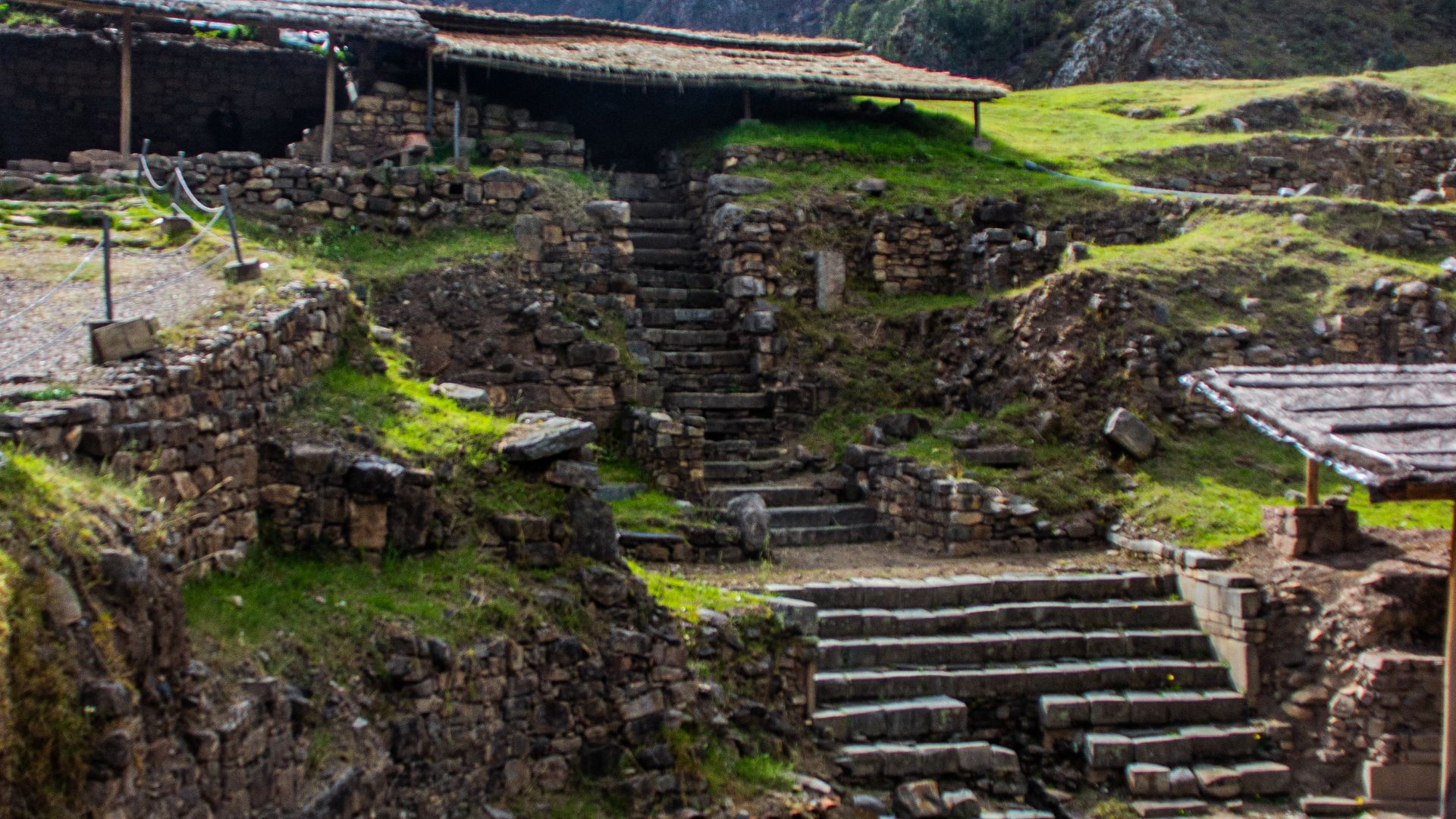 File:Chavín de Huántar - 51149969480.jpg