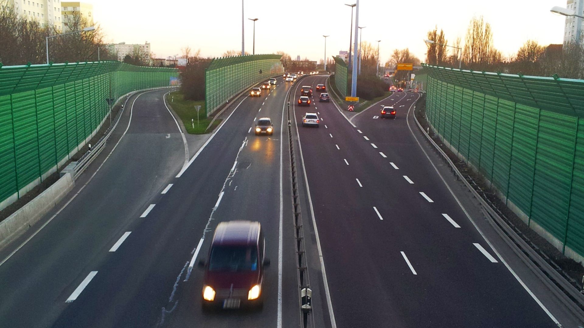 File:Magdeburger Ring Neustadt.jpg