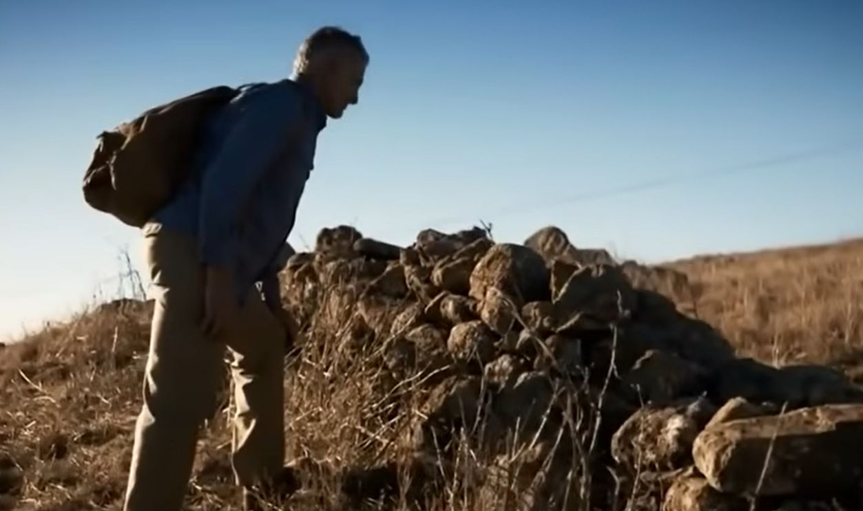 Screenshot from America Unearthed (2012–2019)