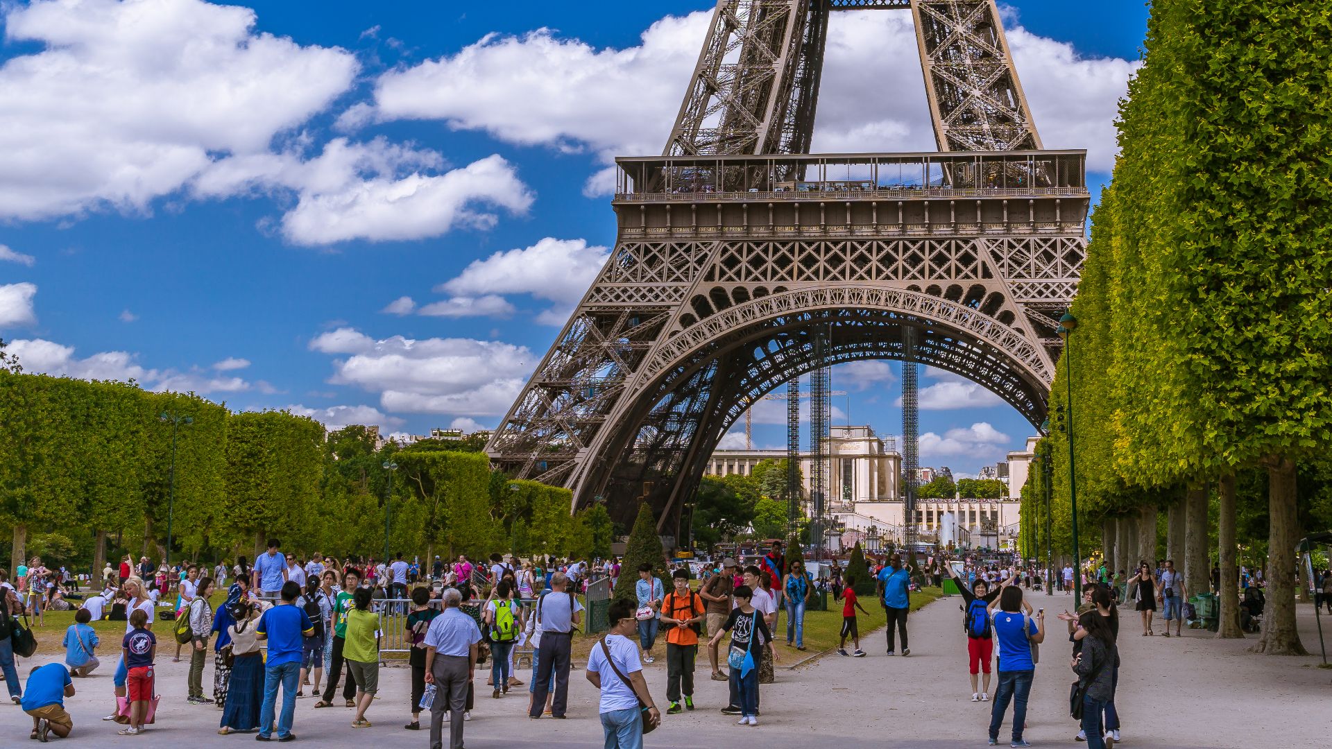 File:Eiffel Tower, Paris (France) - panoramio (1).jpg
