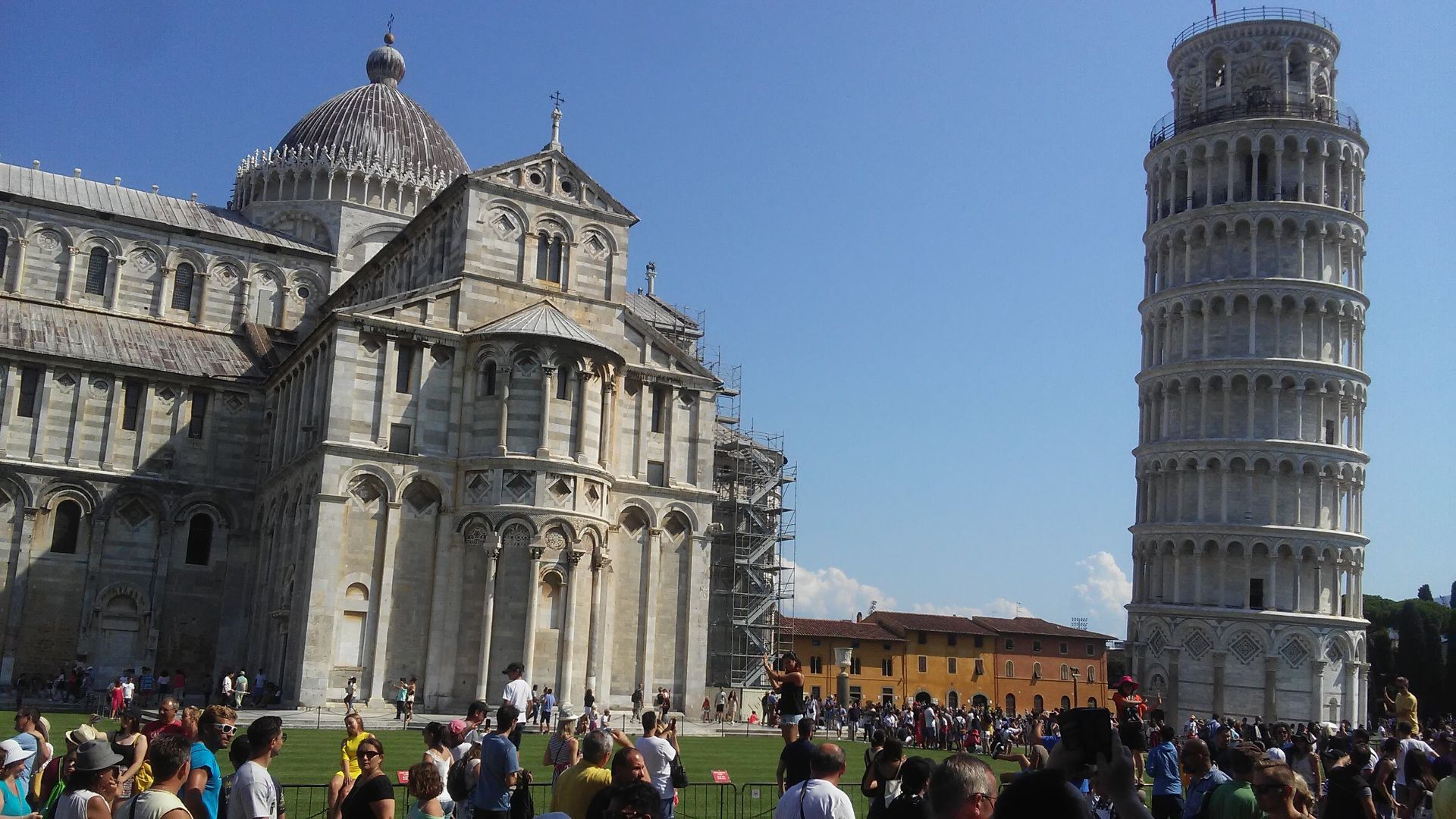 File:The Leaning Tower of Pisa in Pisa, Italy.jpg