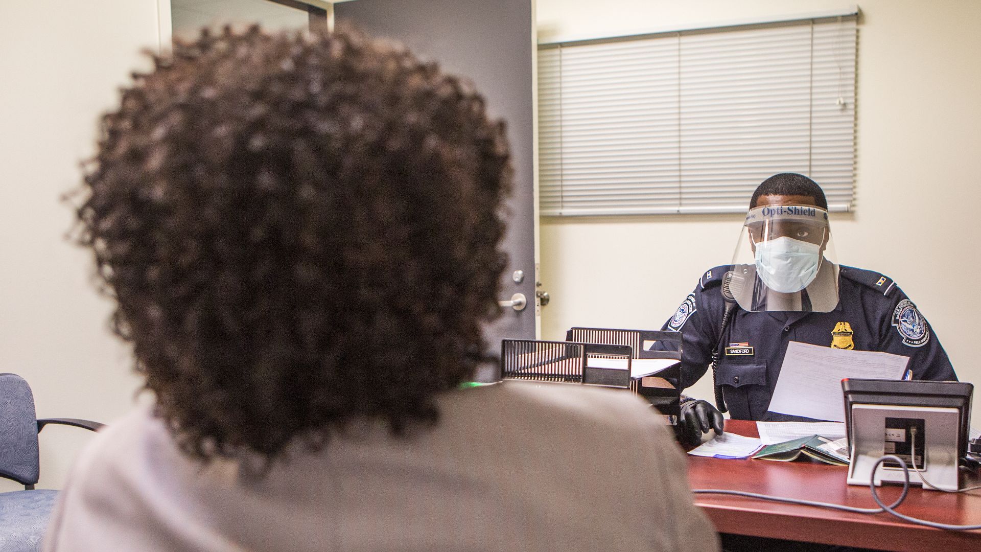 File:Enhanced Ebola Screening at IAD (15407907600).jpg