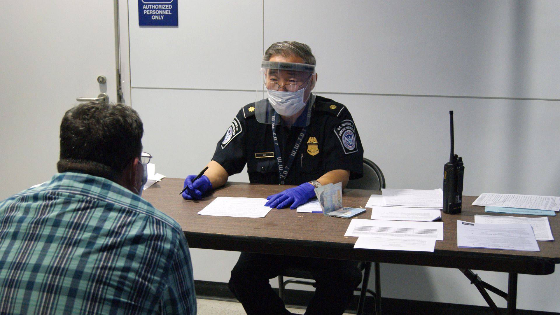 File:CBP Enhanced Ebola Screening at Chicago Airport (15366375988).jpg