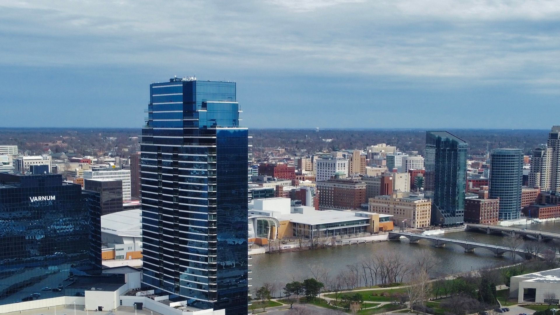 File:Grand Rapids, Michigan skyline April 2022.jpg