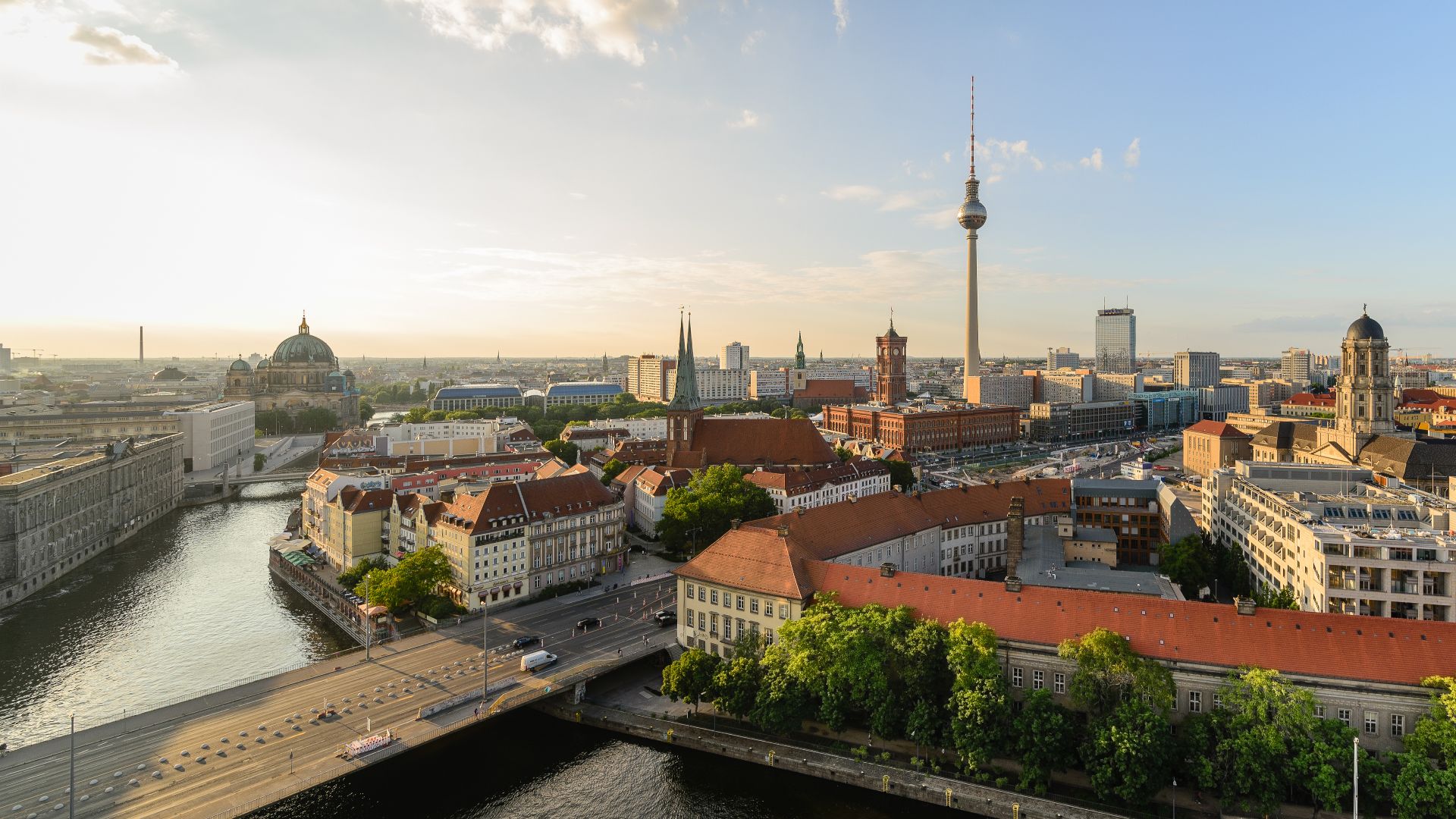 File:Berlin Mitte June 2023 01.jpg