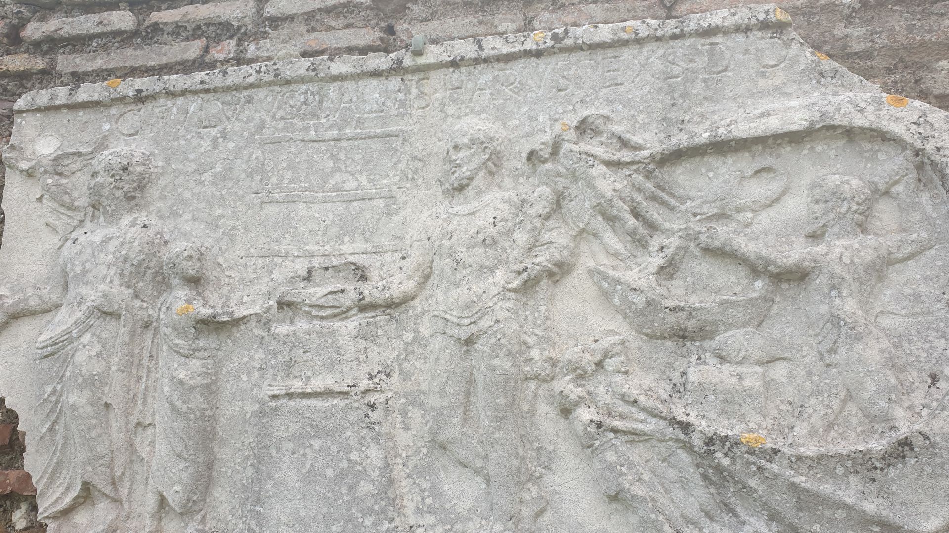 File:Relief for Cult Statue of Hercules.jpg