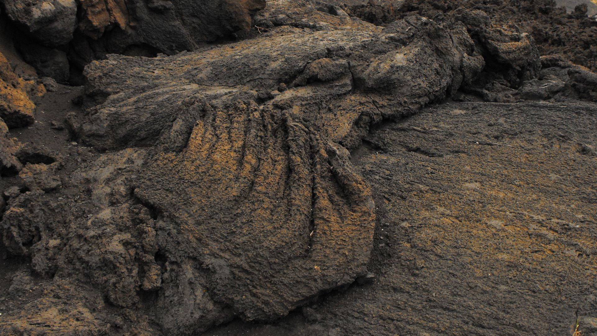 File:Solidified Lava Flow.jpg