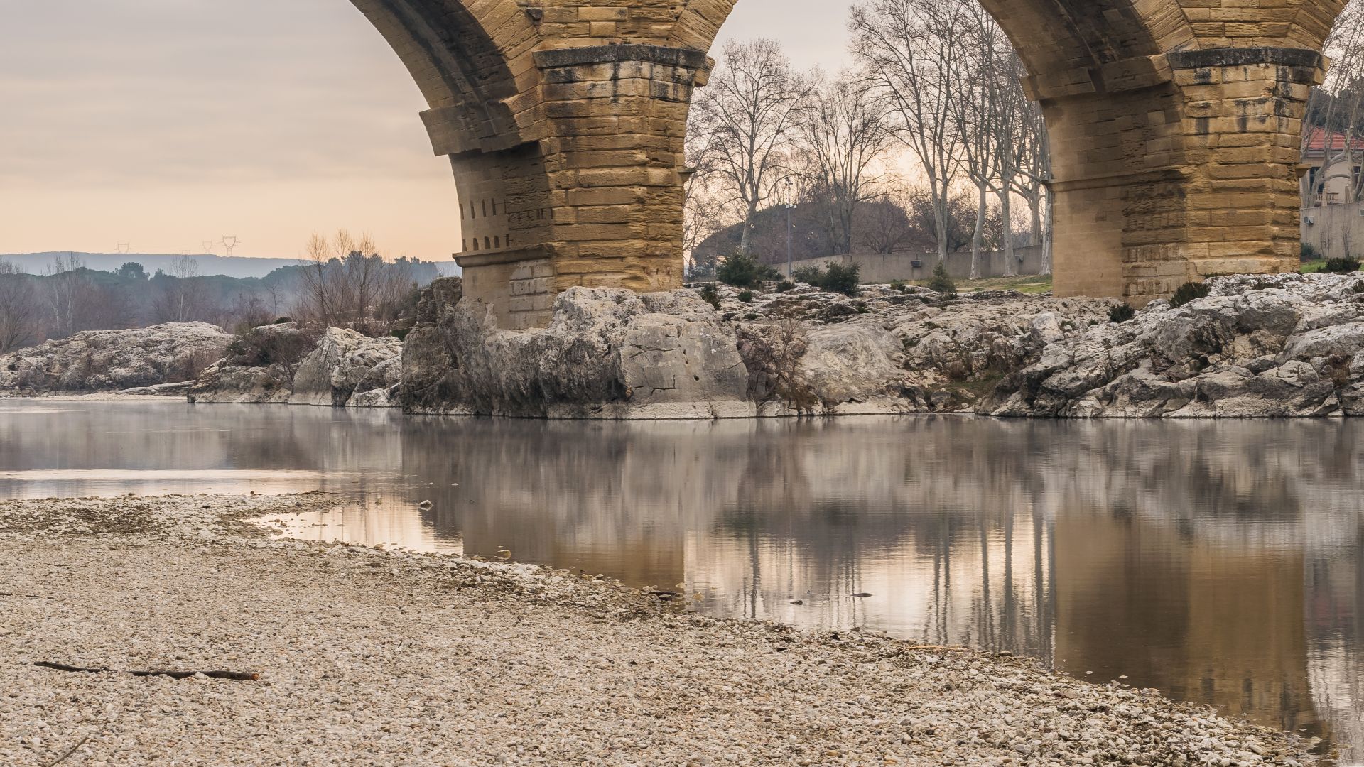 File:Pont du Gard (12).jpg