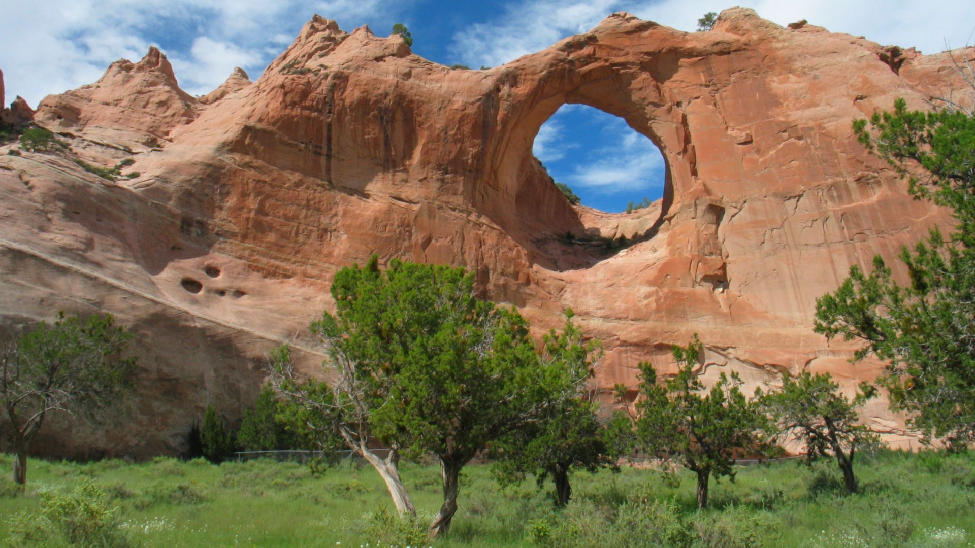 File:Window rock AZ.jpg
