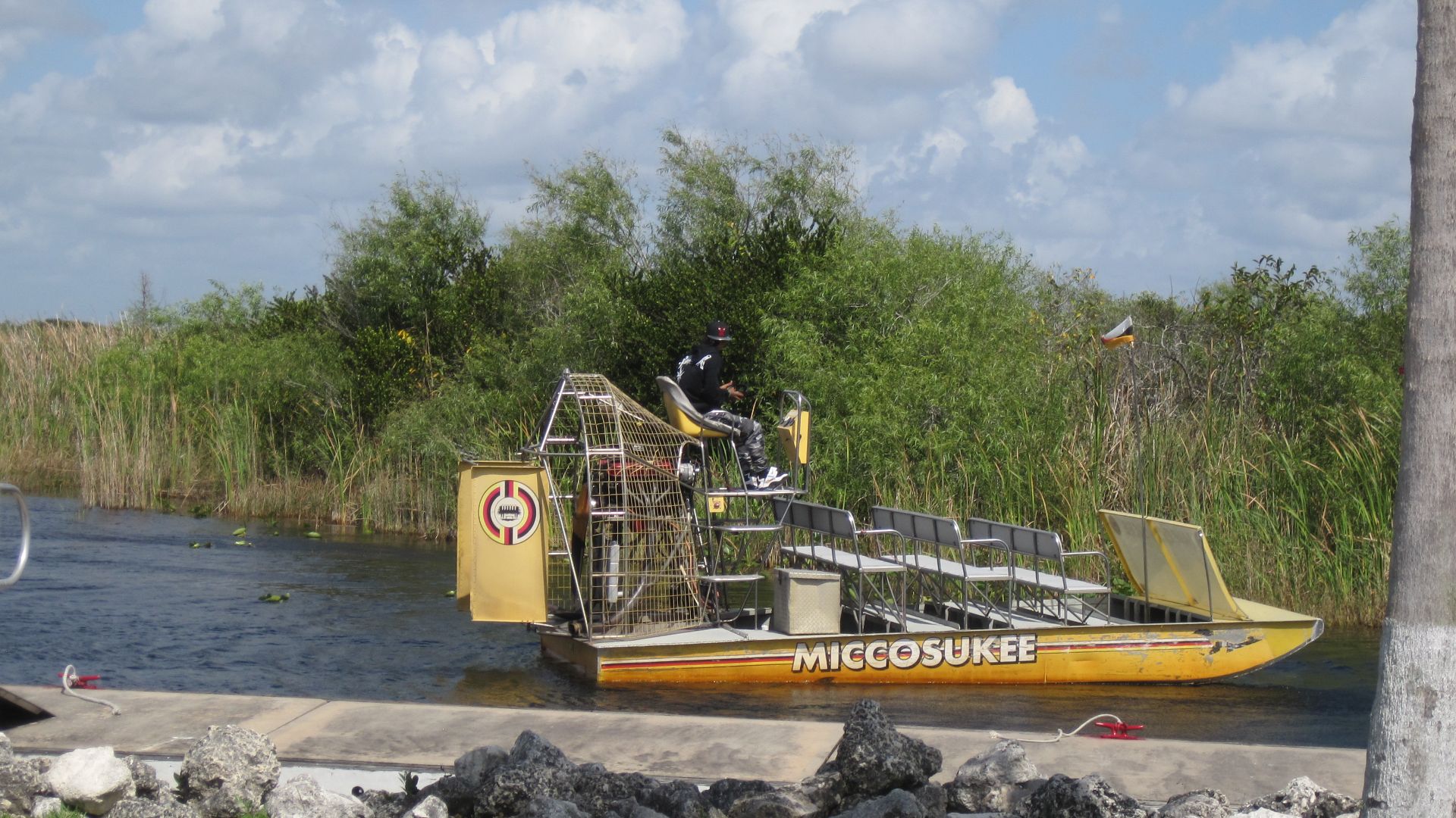 File:Miccosukee airboat tour.JPG