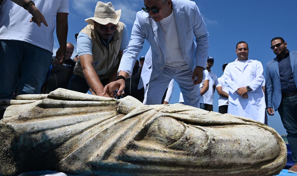 Gettyimages - 2230468190, TOPSHOT-EGYPT-ARCHAEOLOGY TOPSHOT - Egypt's Minister of Tourism and Antiquities Sherif Fathi inspects a recovered artifact at Abu Qir bay in Alexandria on August 21, 2025, as part of an event organized by the Ministry of Tourism and Antiquities to recover sunken antiquities.