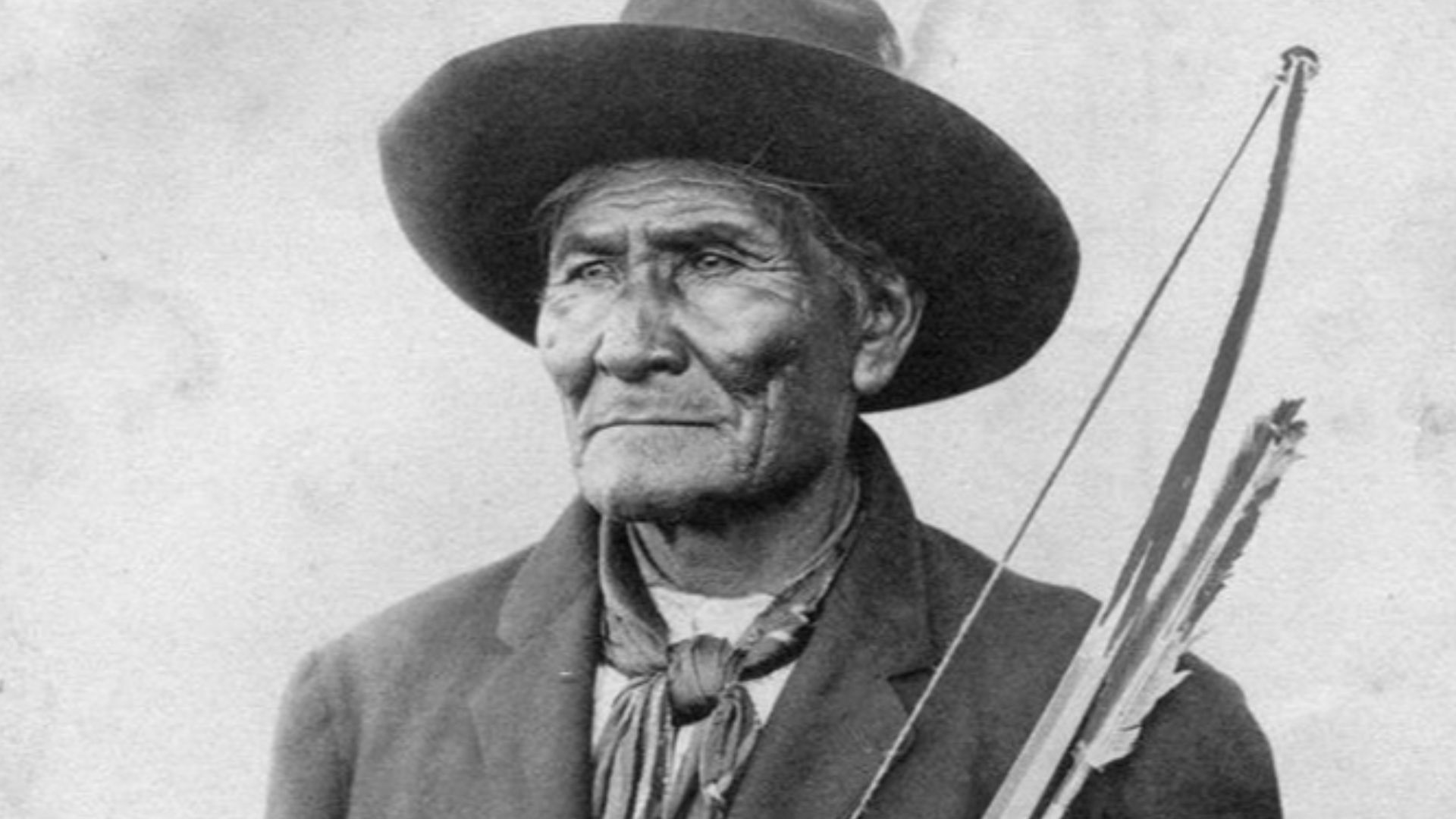 File:Geronimo agn 1913.jpg