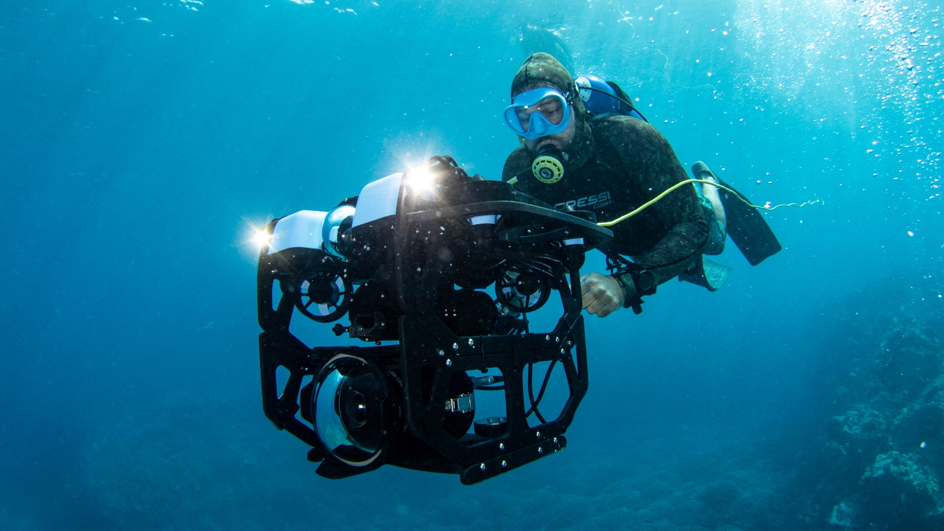 File:ROV equipped with 4k camera.jpg
