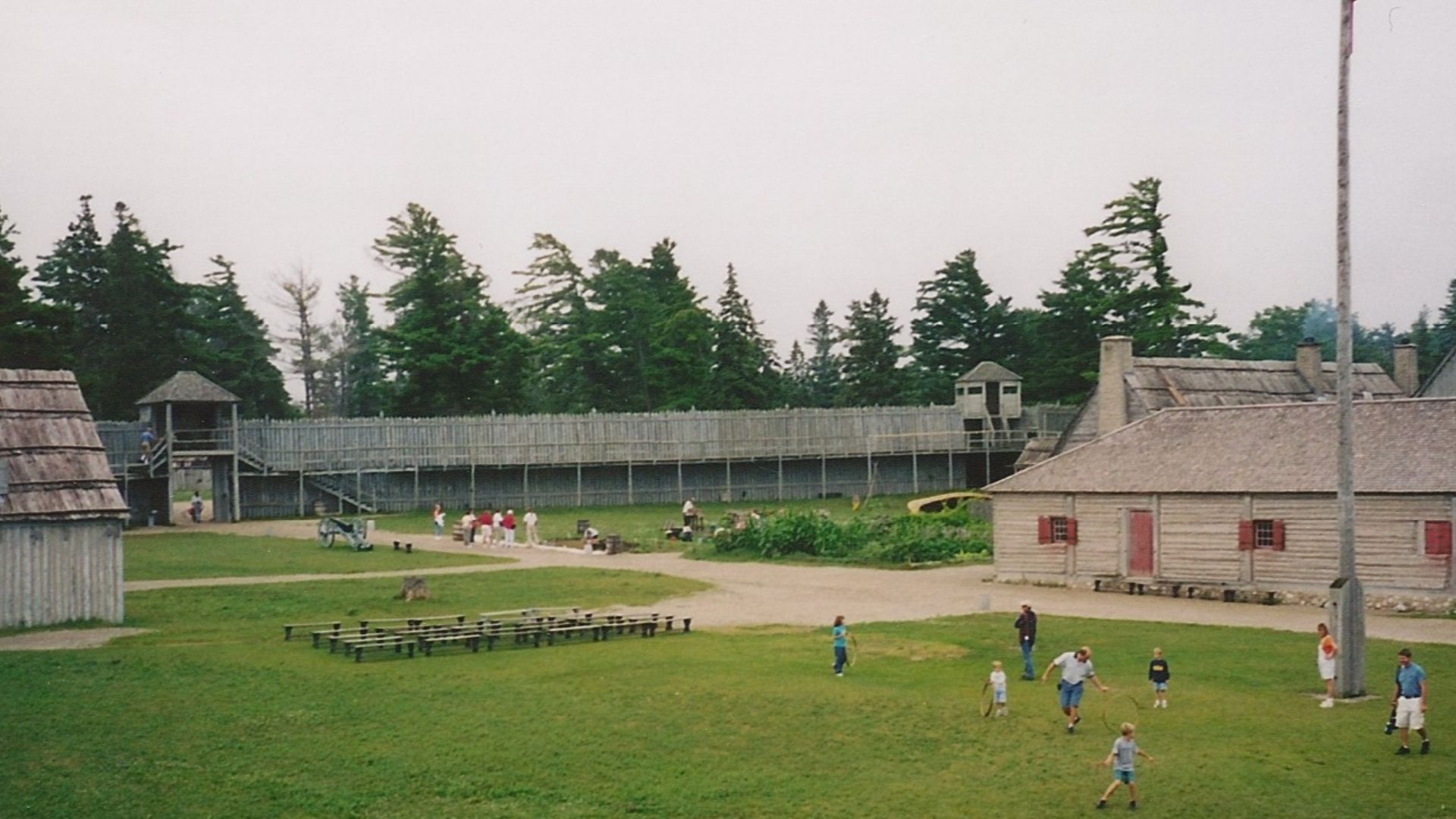 File:Fort Michilimackinac August 2003 01.jpg
