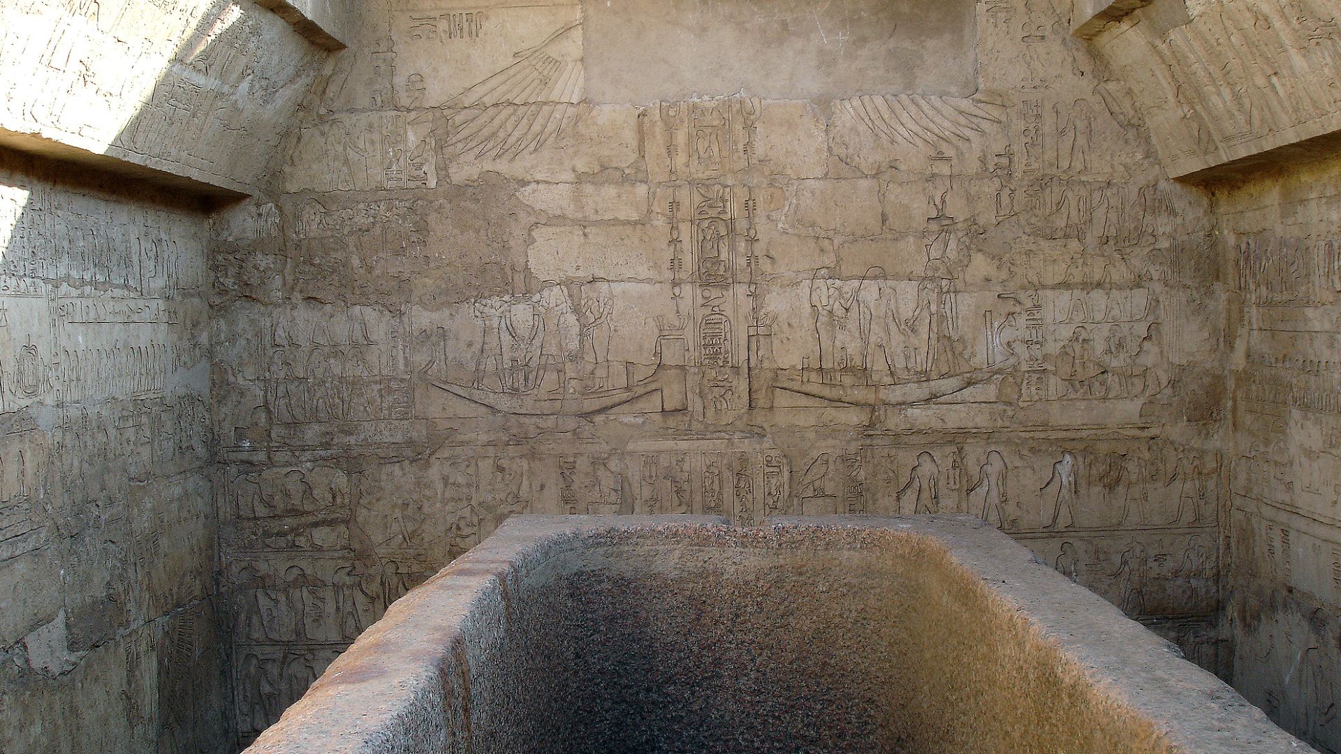 File:Shoshenq III 2.jpg