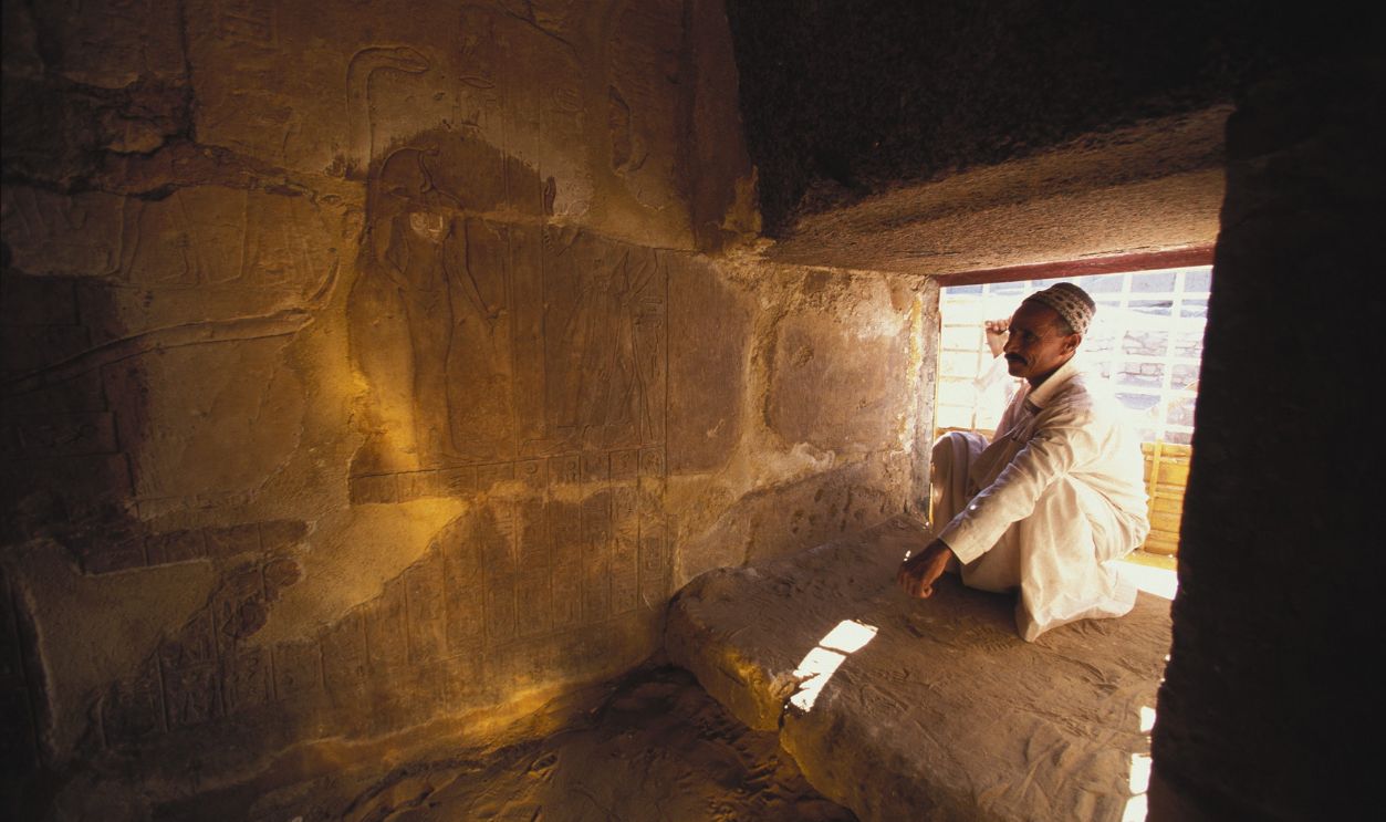 Gettyimages - 109108531, Exclusive : The Forgotten Treasures Of Tanis On January 11Th, 2002. EGYPT - NOVEMBER 01: Exclusive : The Forgotten Treasures Of Tanis On January 11Th, 2002. Entrance To The Antechamber Of The Tomb Of Osorkon Ii, Pharaoh Of The Xxiind Dynasty. Royal Necropolis.