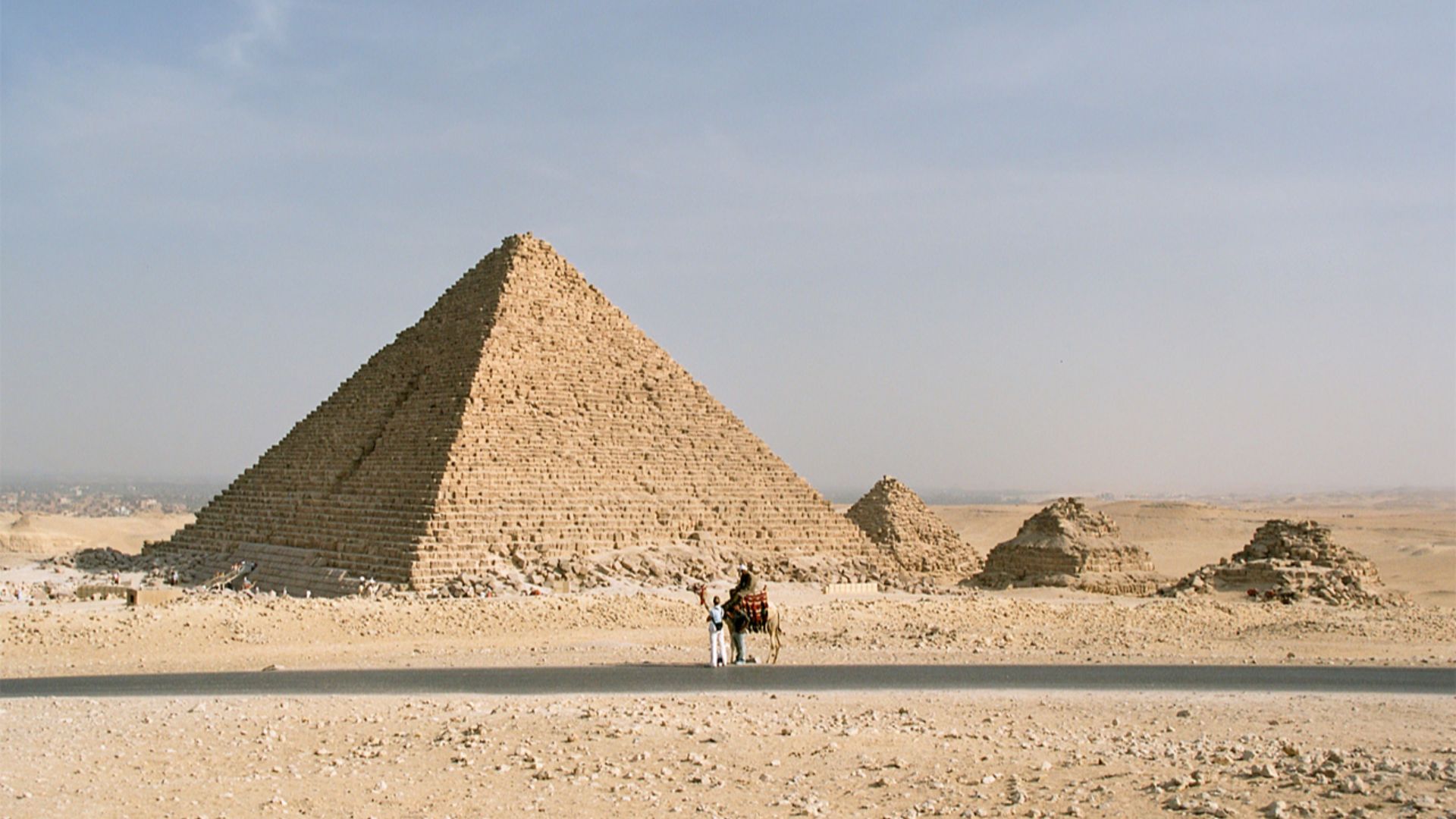 File:Cairo, Gizeh, Pyramid of Menkaure, Egypt, Oct 2005.jpg