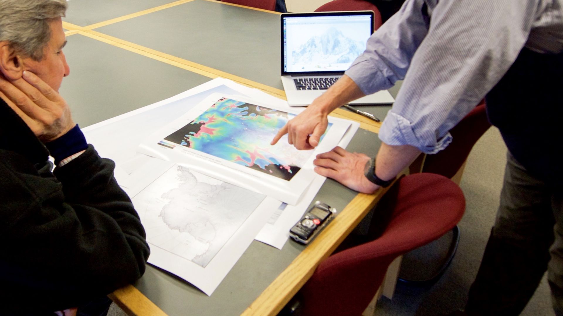 File:A Scientist Shows Secretary Kerry a map of Areas of Concern in the Western Antarctic ice Shelf at Crary Labs at McMurdo Station (30928351985).jpg